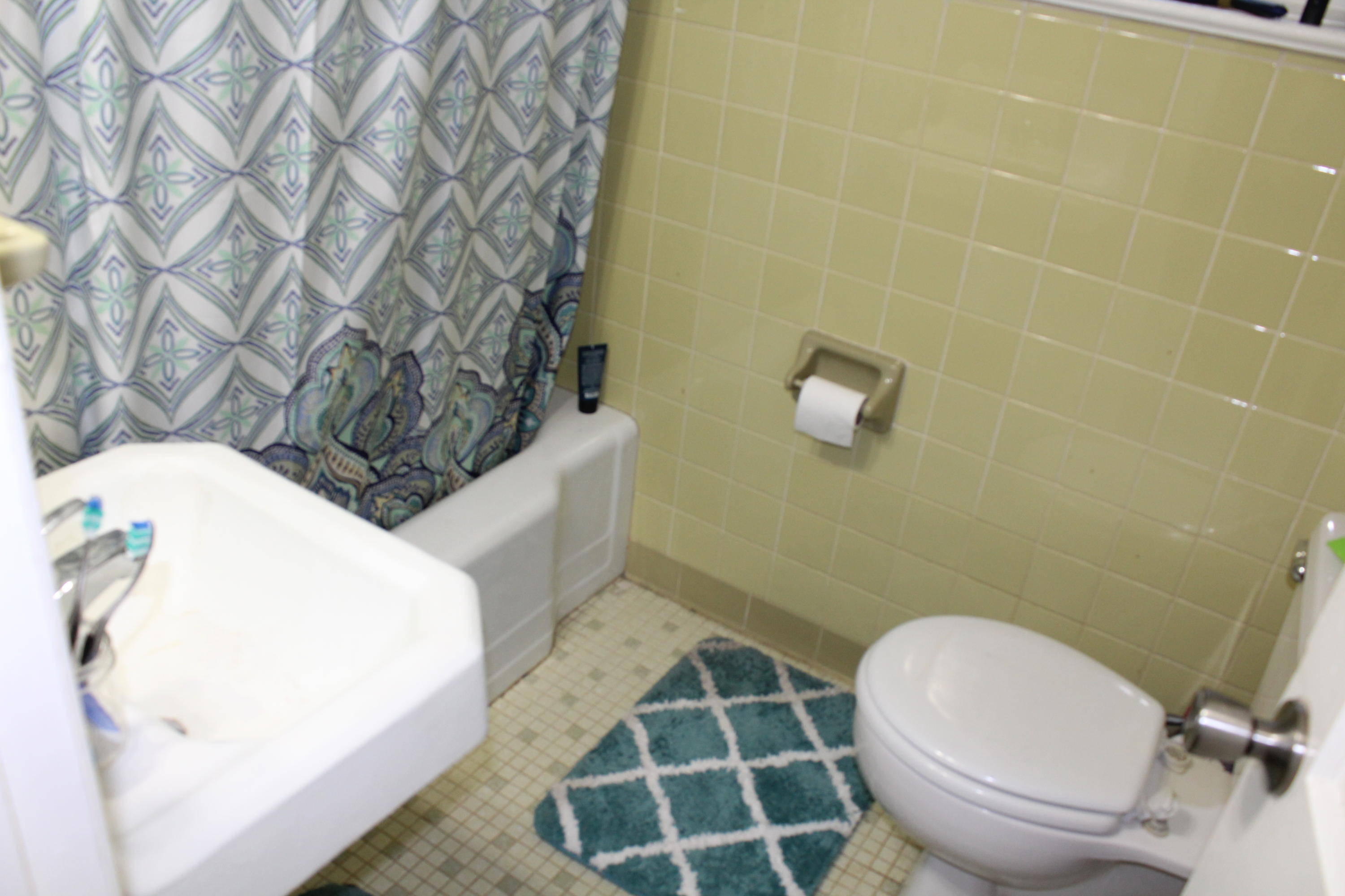 Garnier Beach - Residential