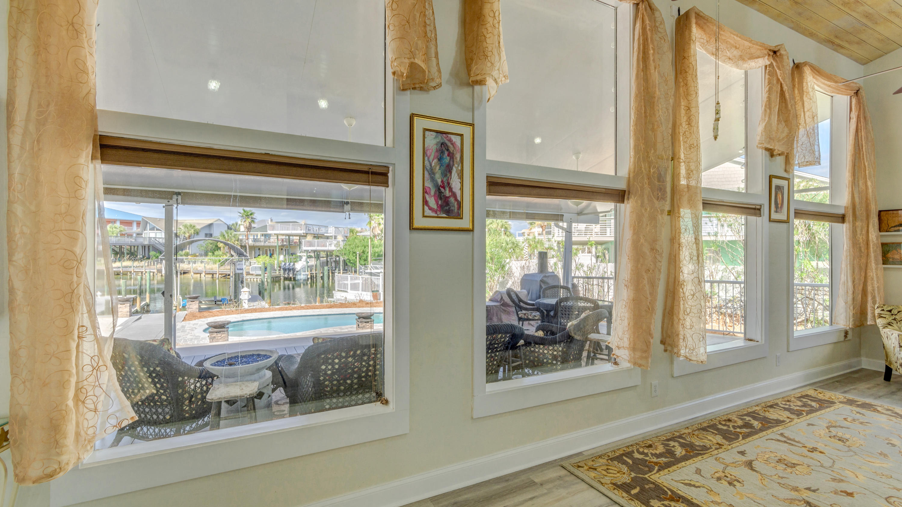 HOLIDAY ISLE - Residential