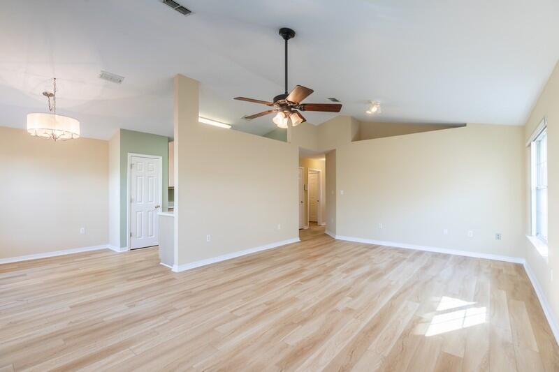 EMERALD VILLAGE S/D - Residential