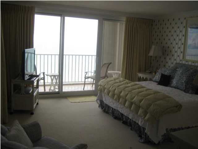 GRAND MARINER PH 1 - Residential