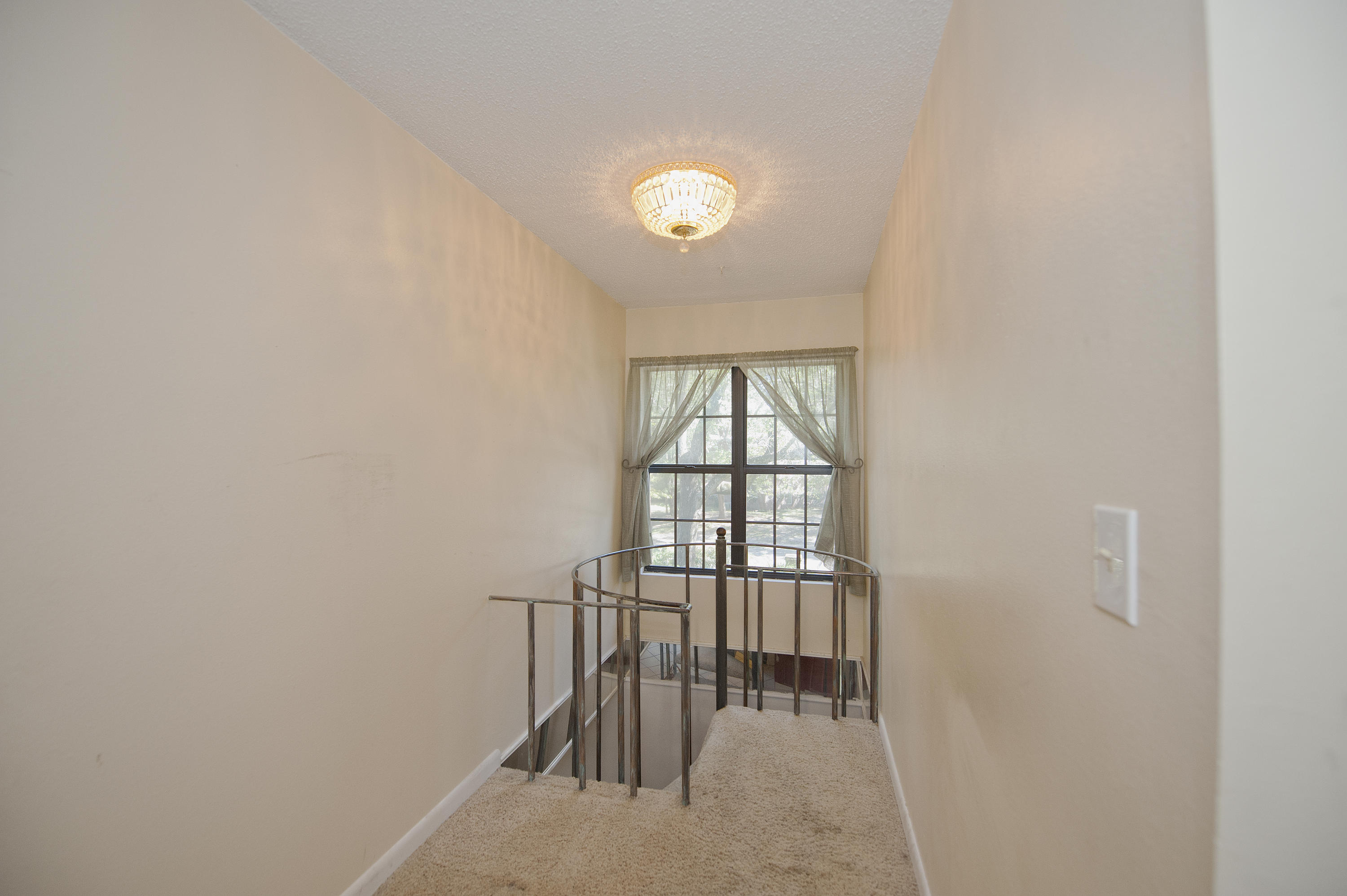 EDGEWATER VILLAGE SOUTH - Residential