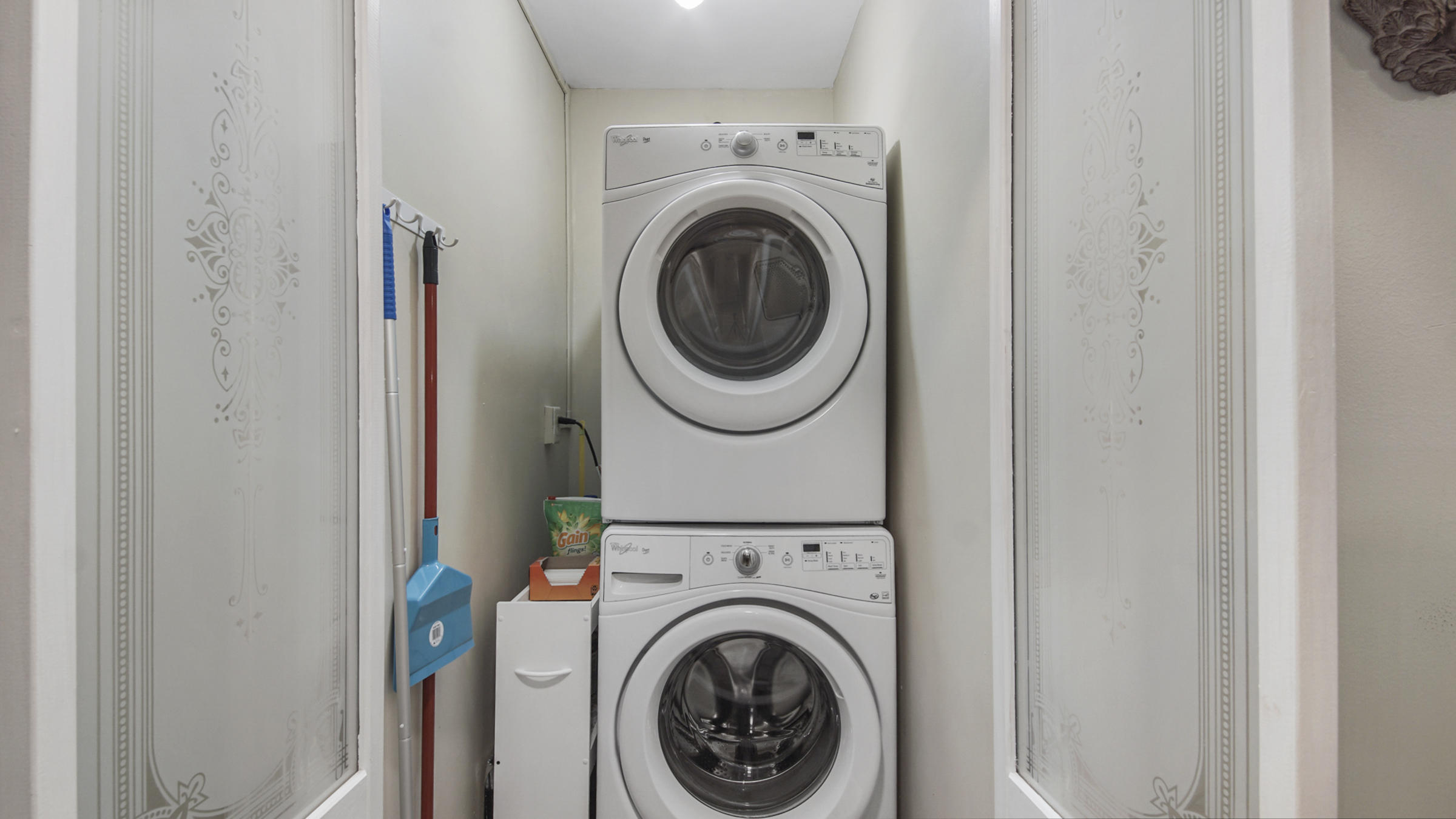 CASSINE GARDENS T/H PH 4 - Residential