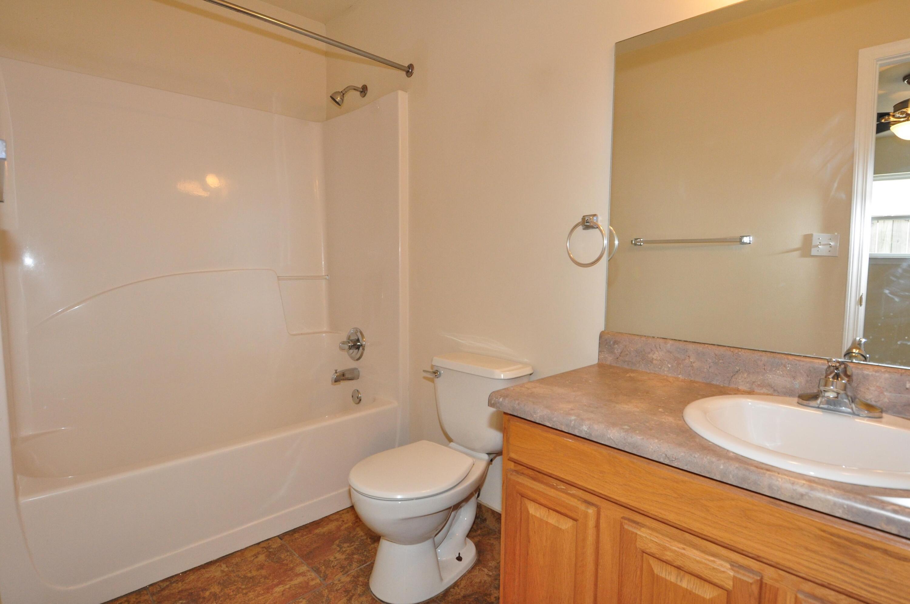 HOLIDAY BEACH UNIT 08 - Residential