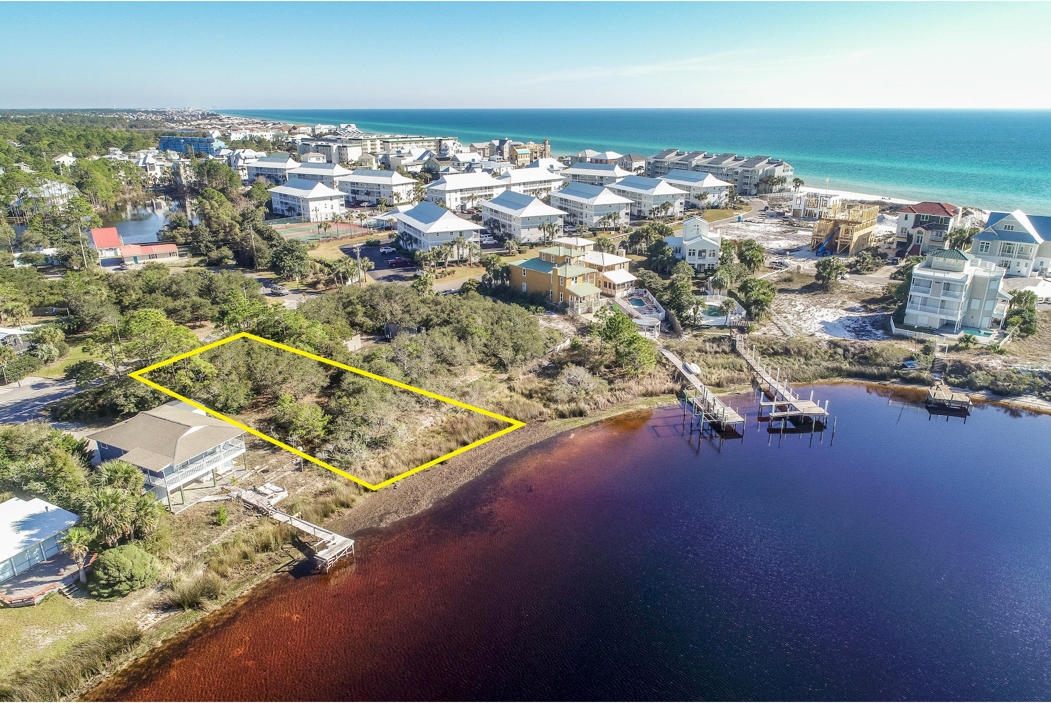 EASTERN LAKE ESTATES - Land