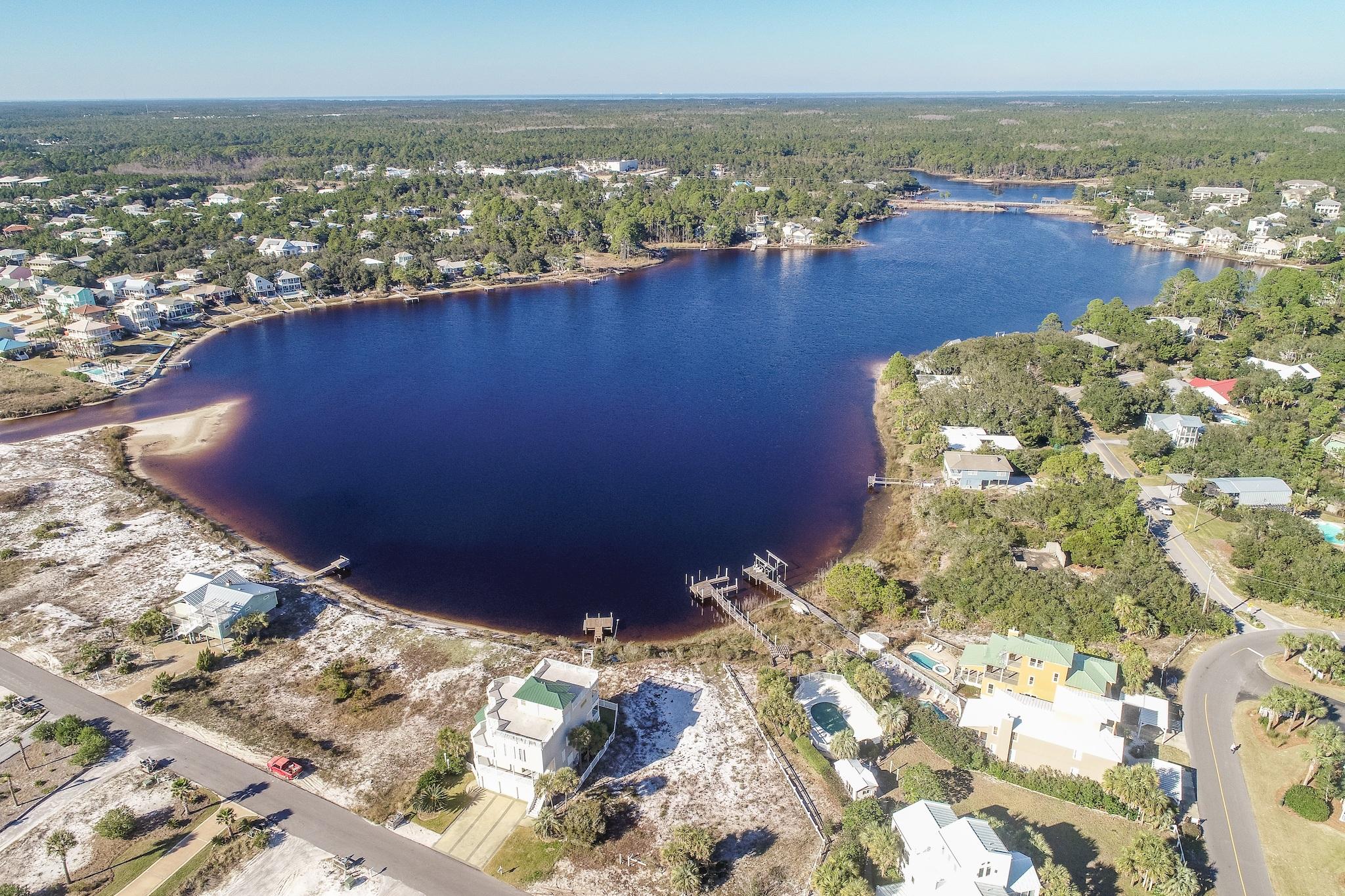 EASTERN LAKE ESTATES - Land