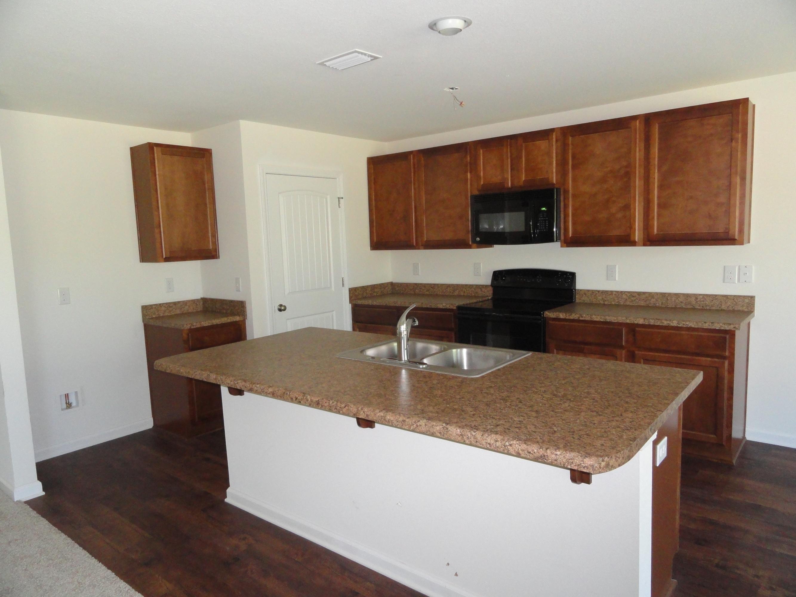 PARTRIDGE HILLS - Residential