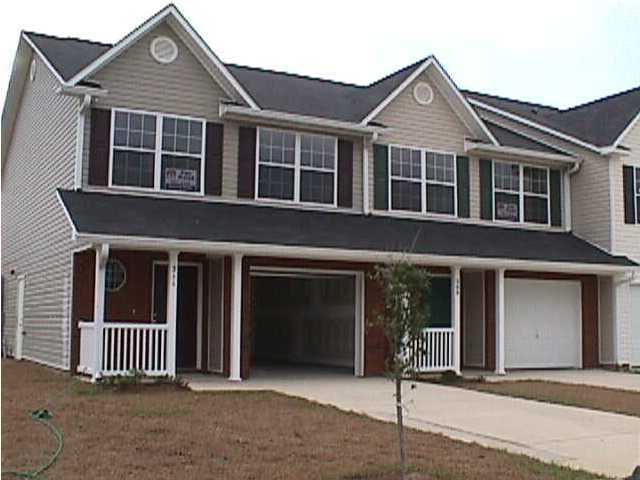 ROLLING PINES - Residential Lease