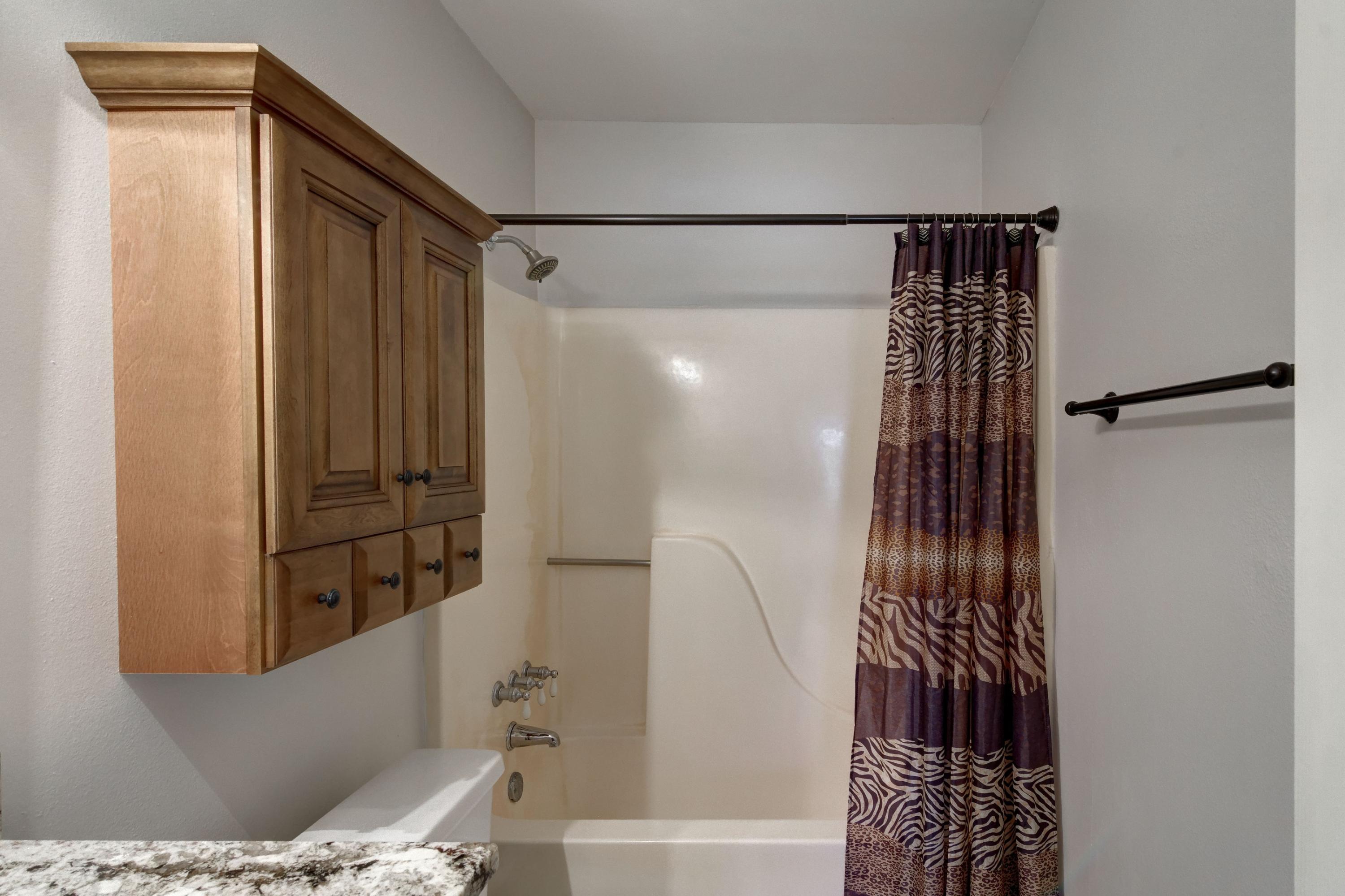 EAST BAY RIVER ESTATES 2ND ADDN - Residential