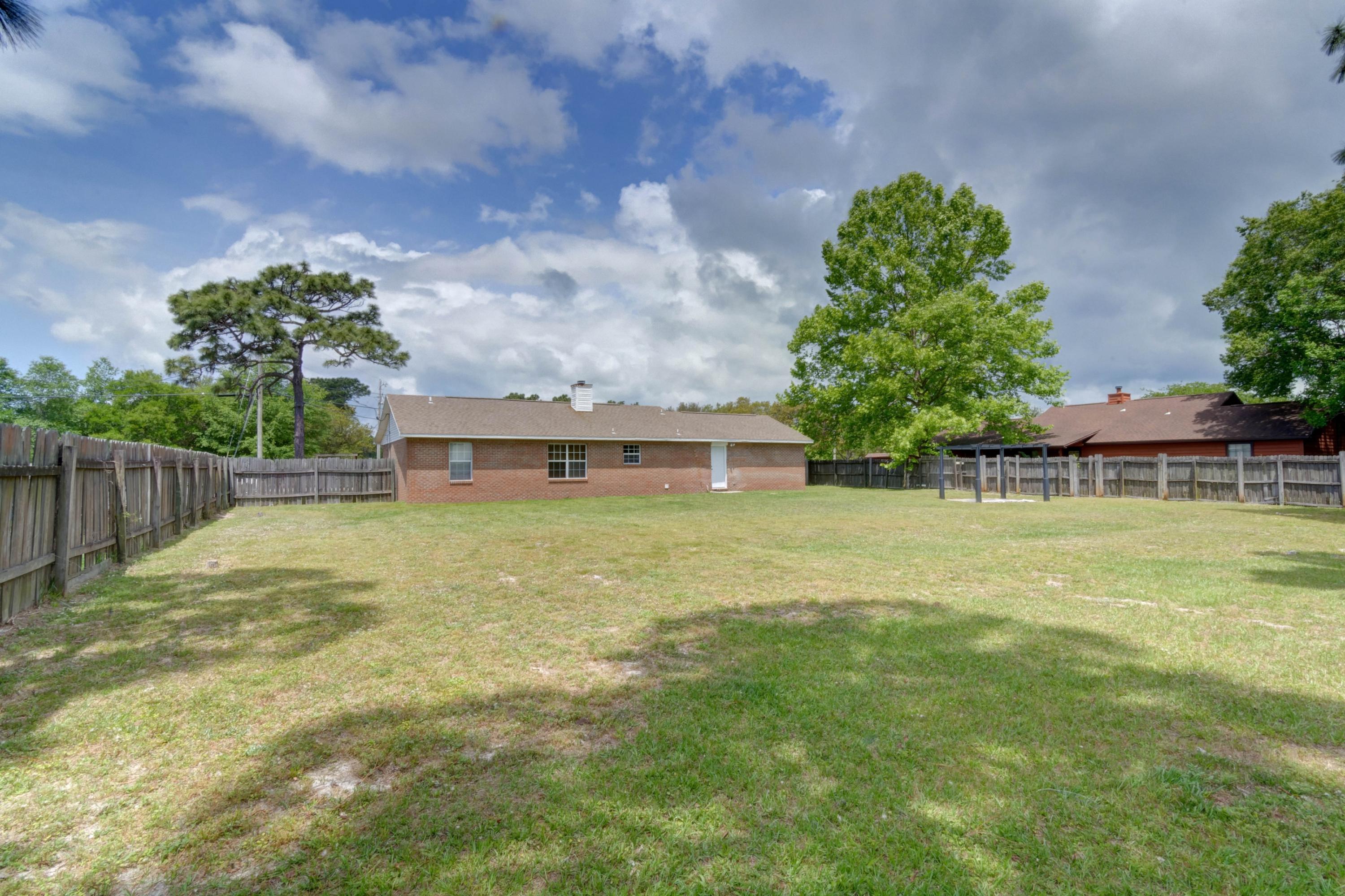 EAST BAY RIVER ESTATES 2ND ADDN - Residential