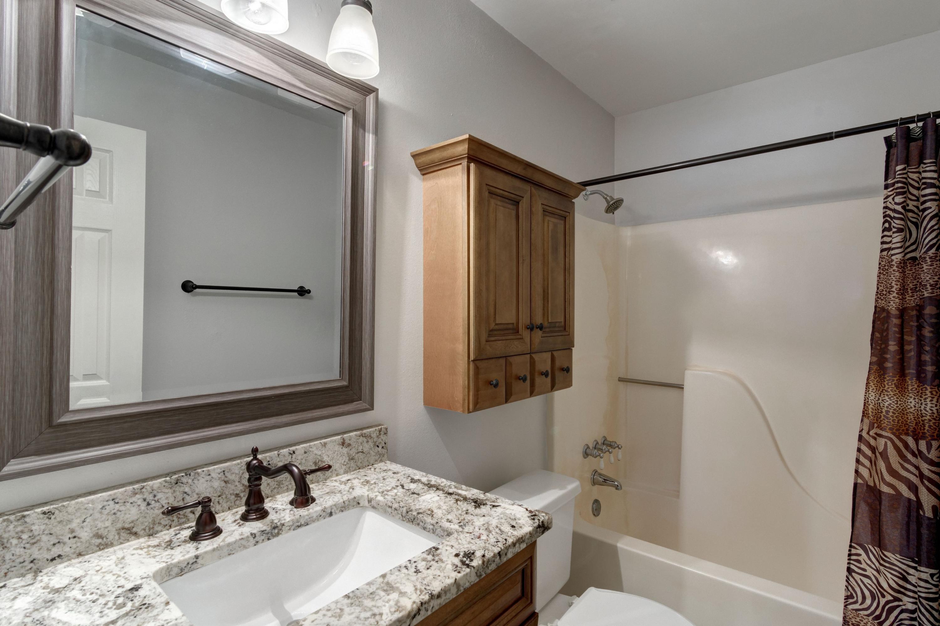 EAST BAY RIVER ESTATES 2ND ADDN - Residential