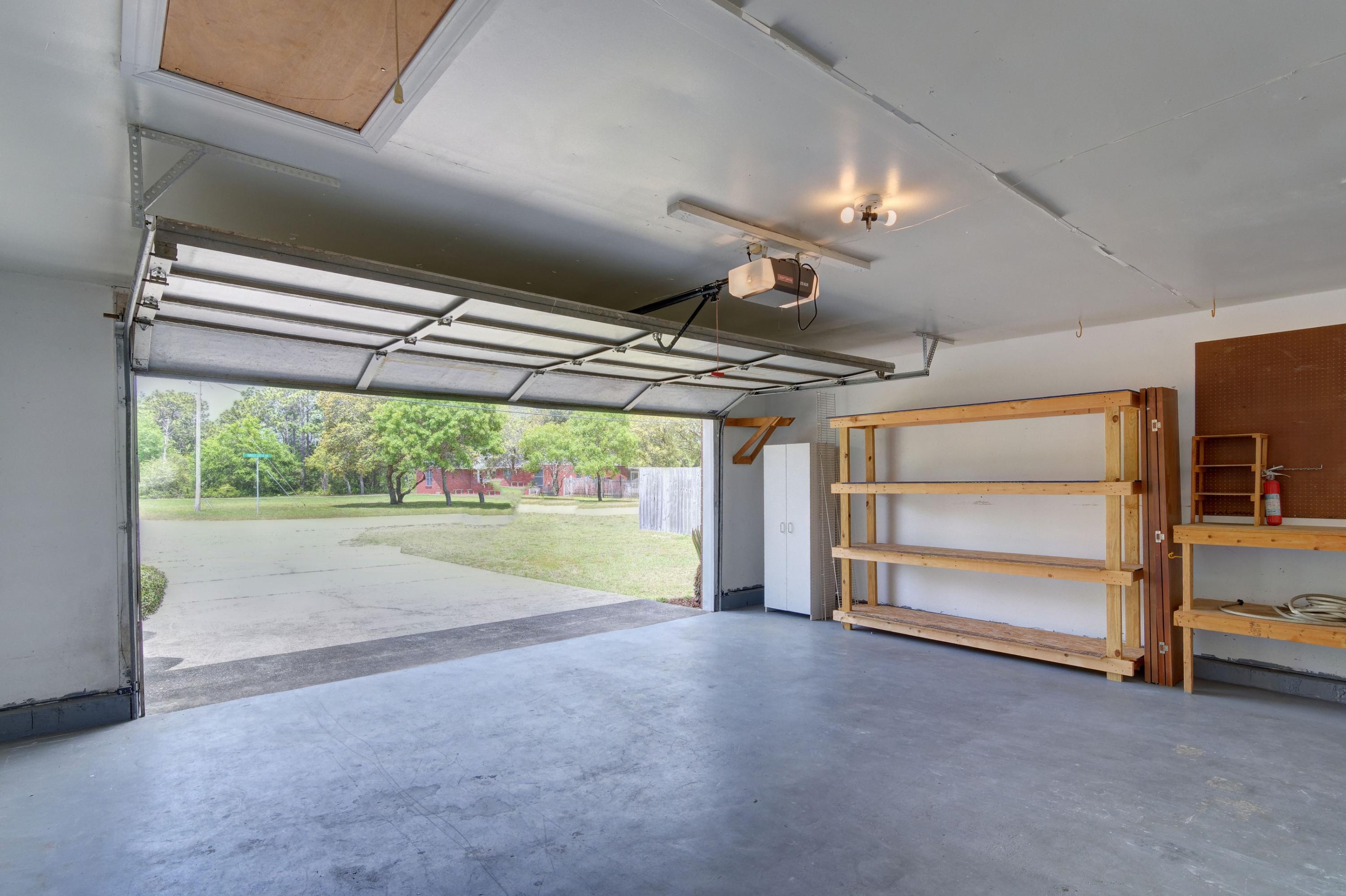 EAST BAY RIVER ESTATES 2ND ADDN - Residential