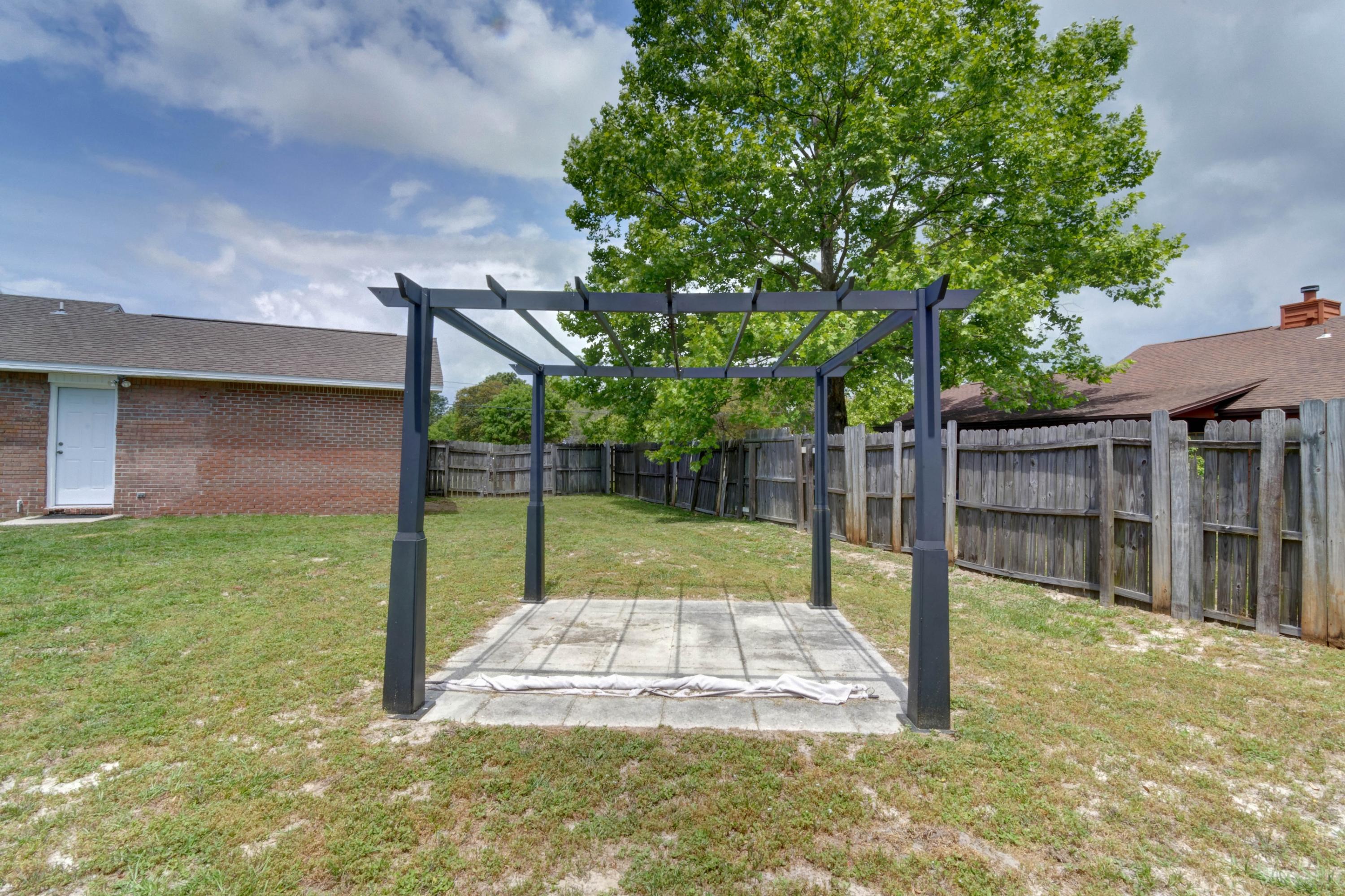 EAST BAY RIVER ESTATES 2ND ADDN - Residential