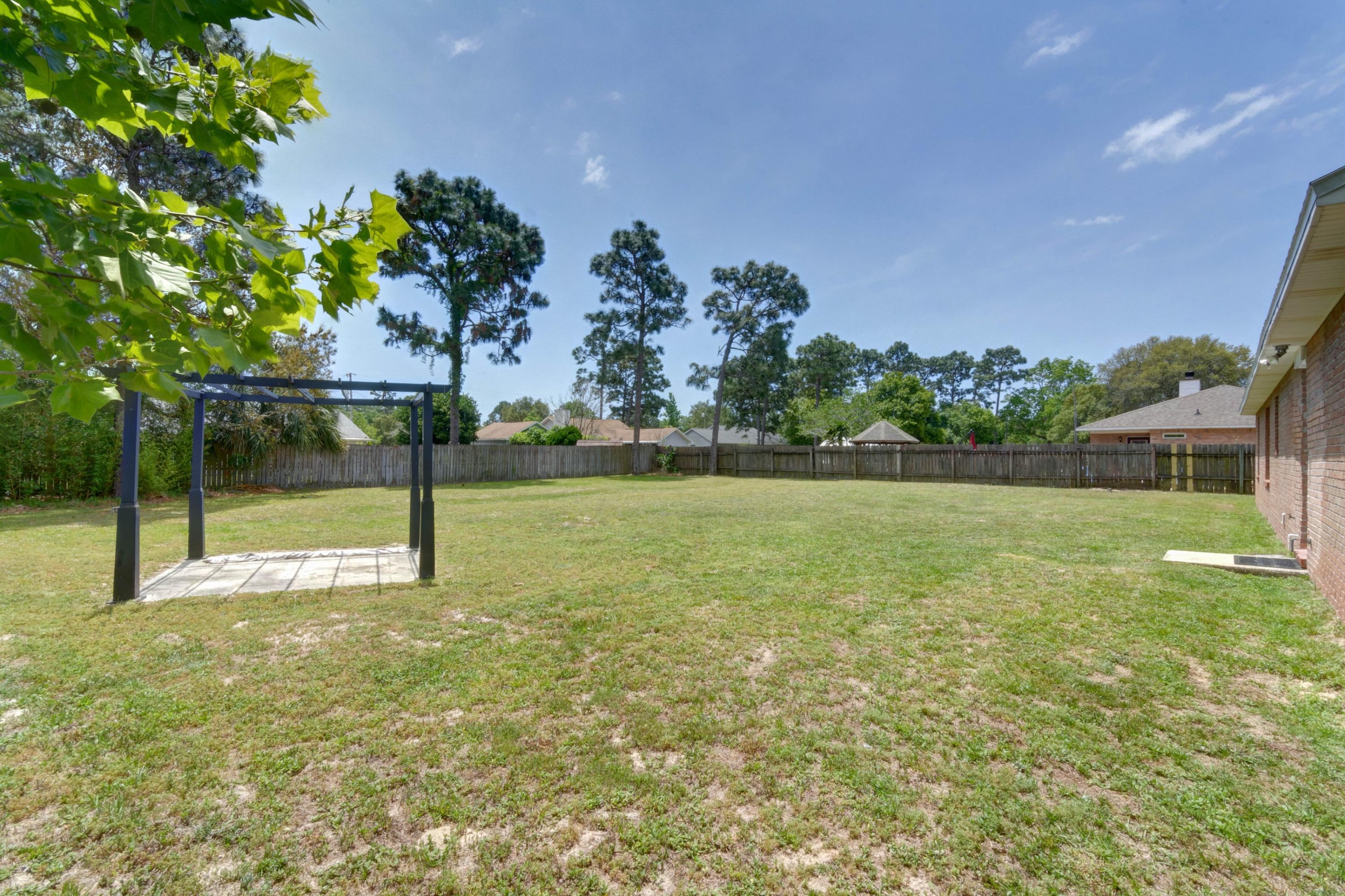 EAST BAY RIVER ESTATES 2ND ADDN - Residential