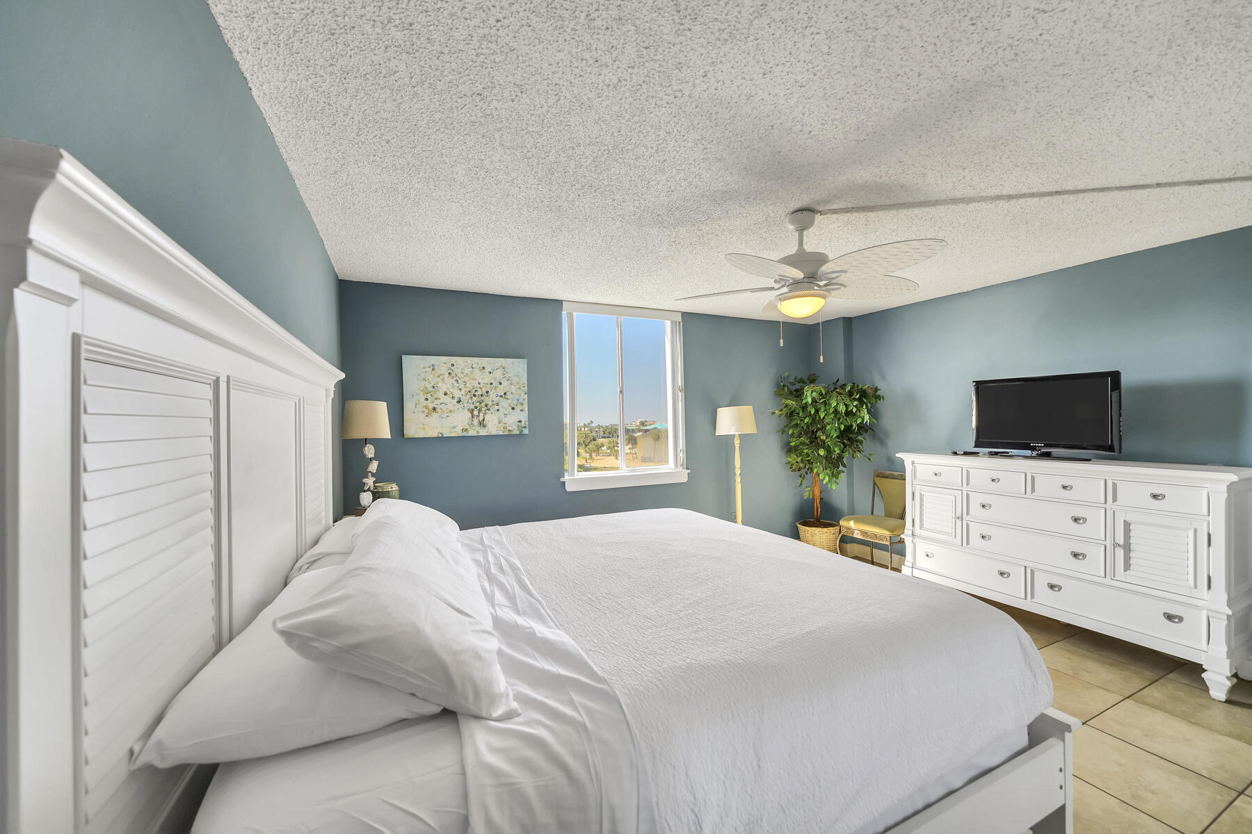 DOLPHIN POINT CONDO - Residential
