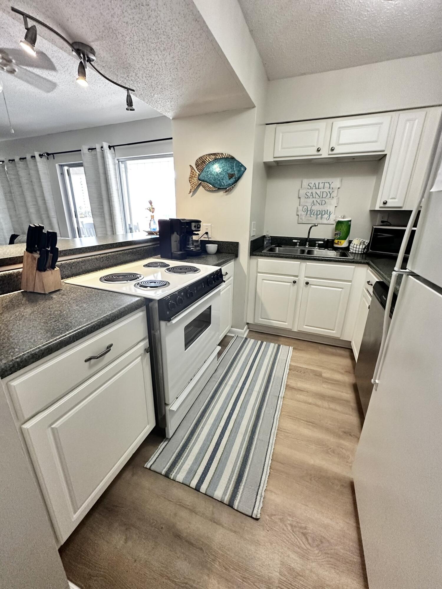 GULF TERRACE CONDO - Residential Lease