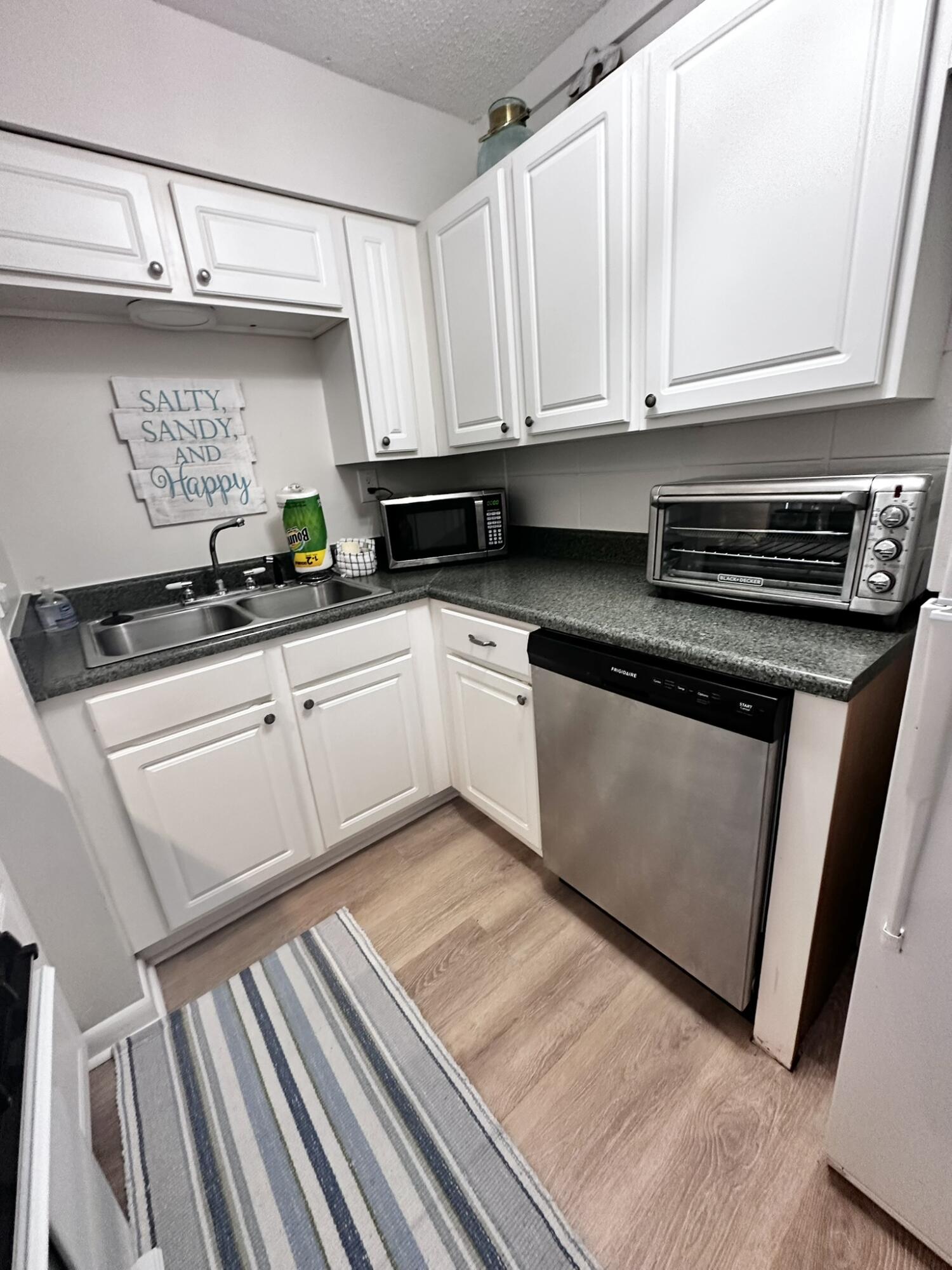 GULF TERRACE CONDO - Residential Lease