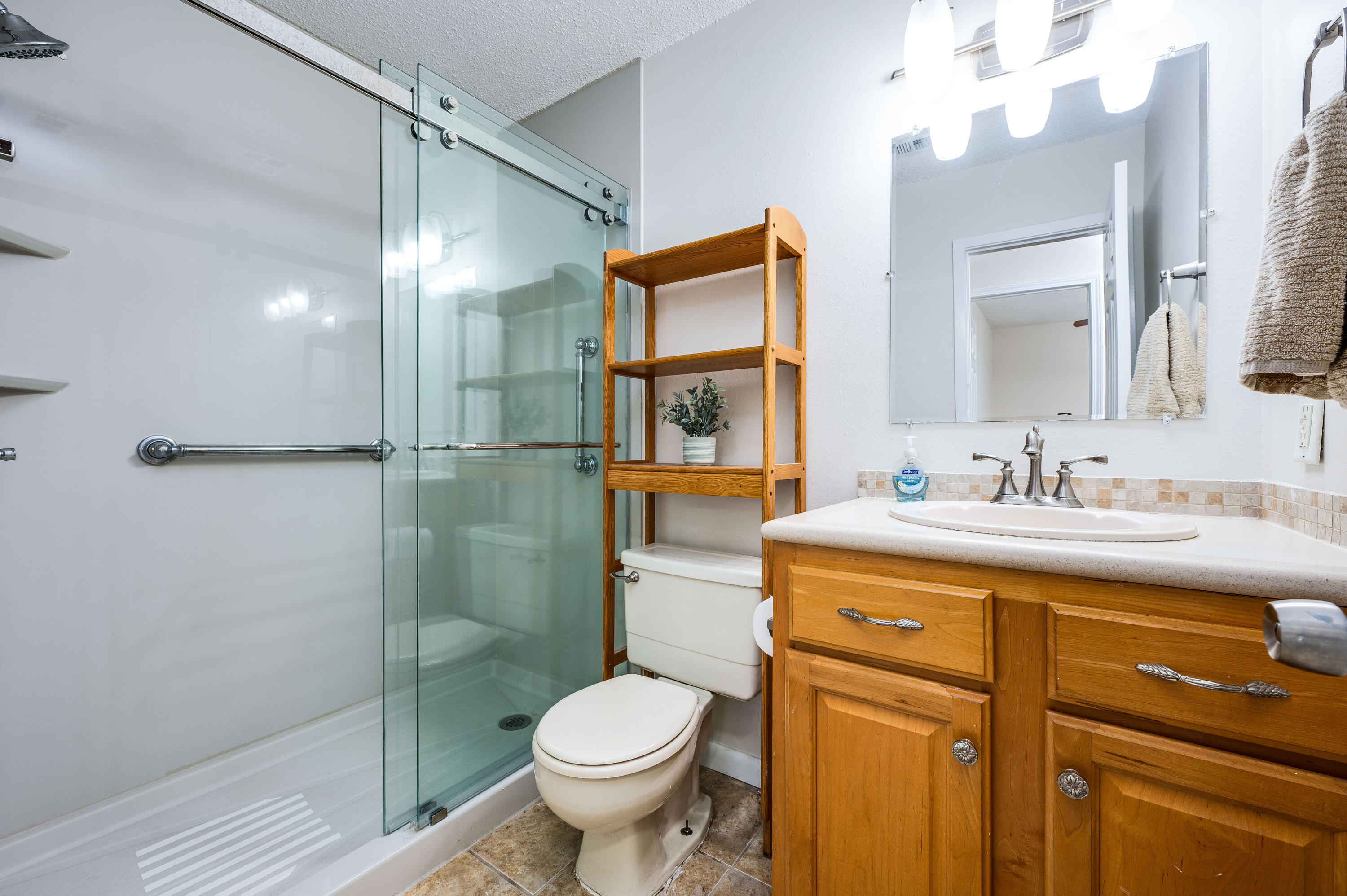 PINE MEADOWS - Residential