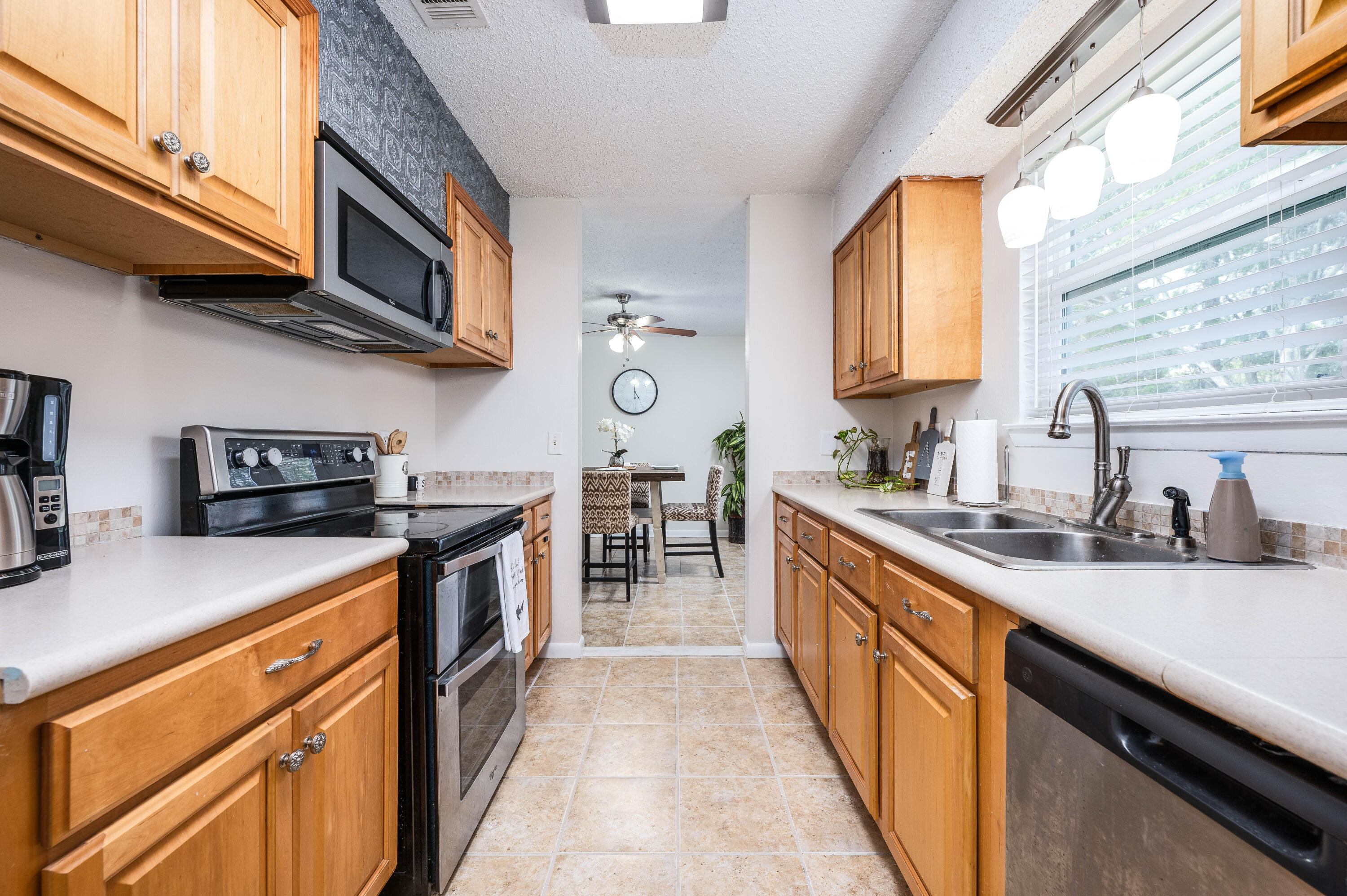 PINE MEADOWS - Residential