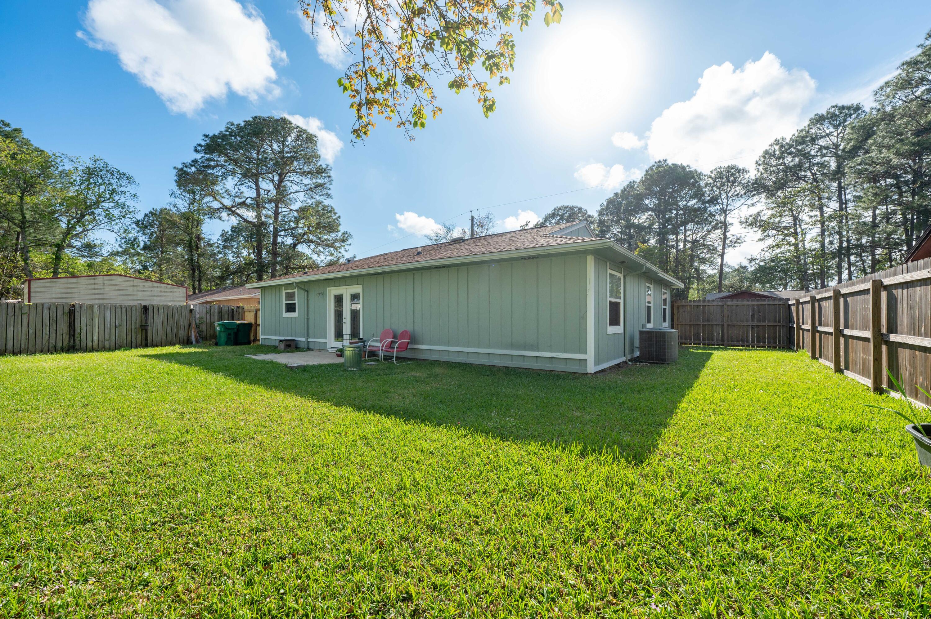 PINE MEADOWS - Residential