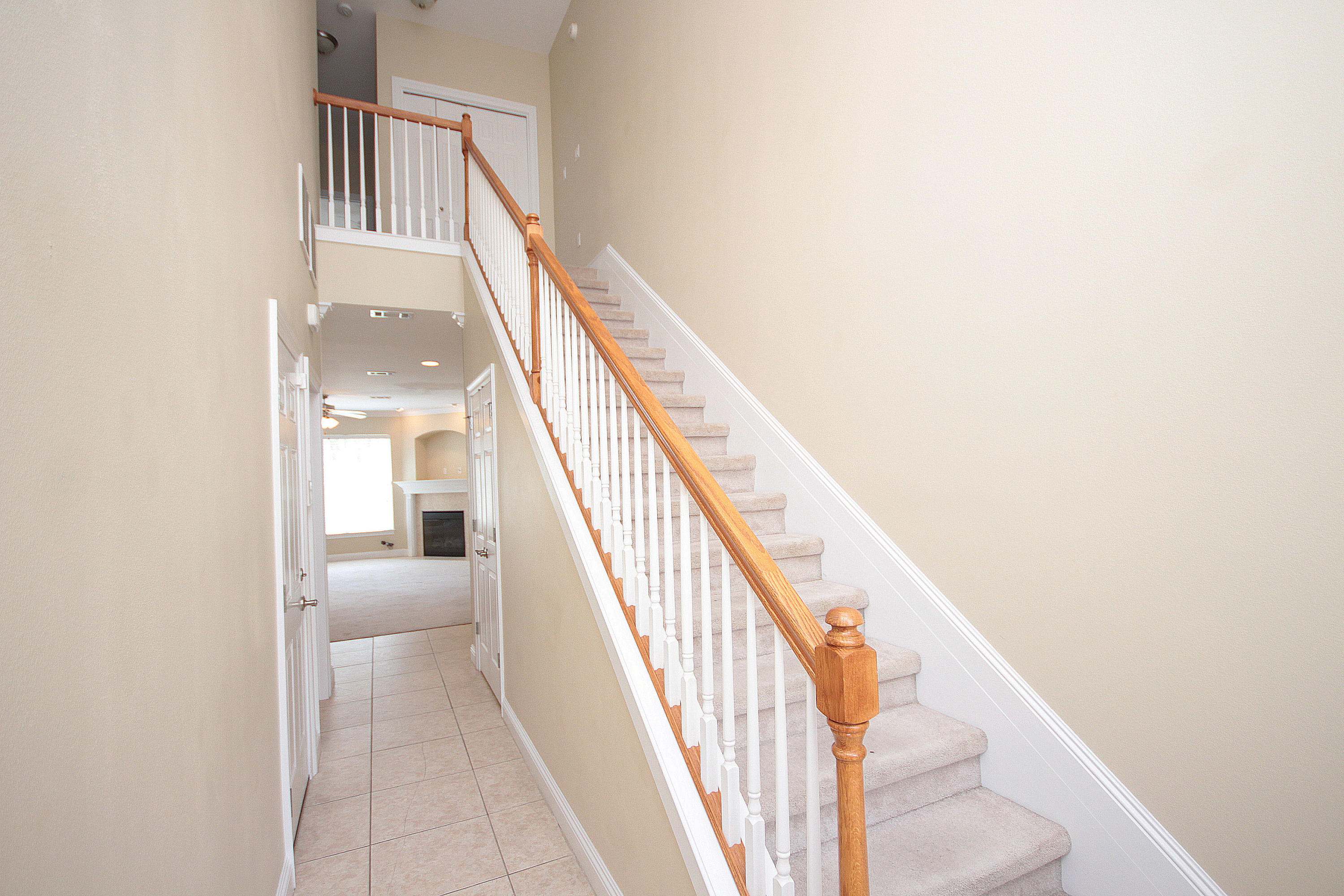 WALTON OAKS TOWNHOMES - Residential