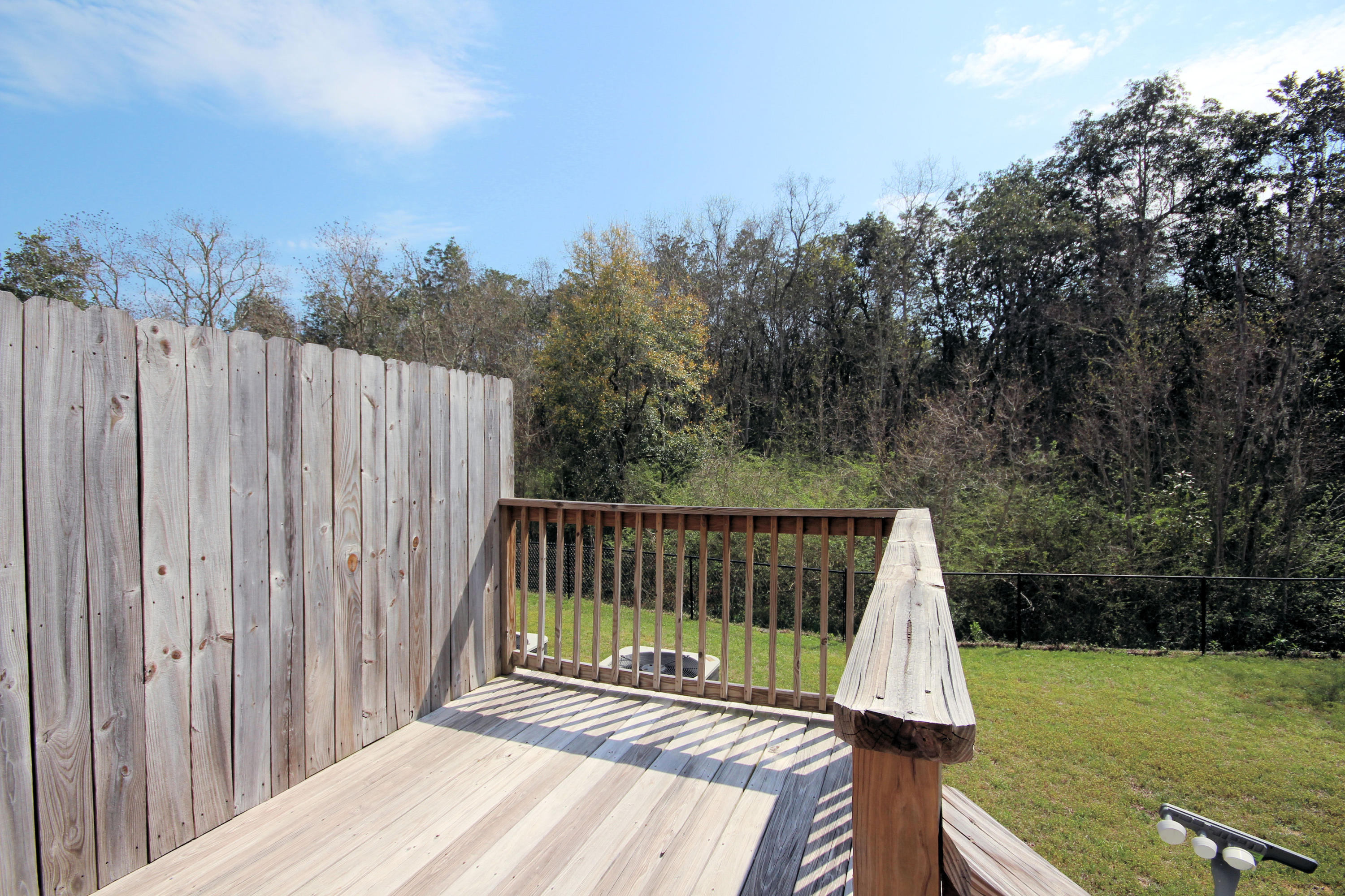 WALTON OAKS TOWNHOMES - Residential