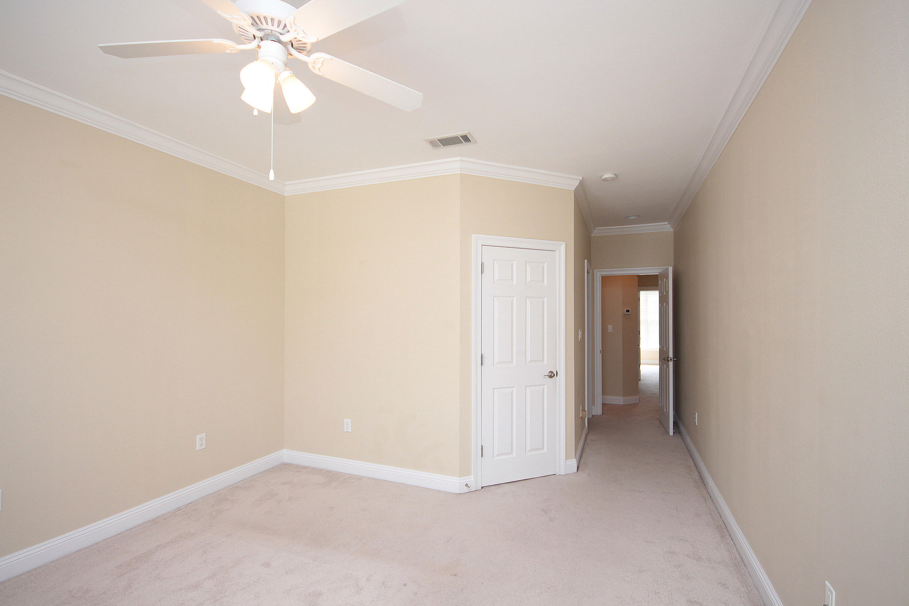 WALTON OAKS TOWNHOMES - Residential