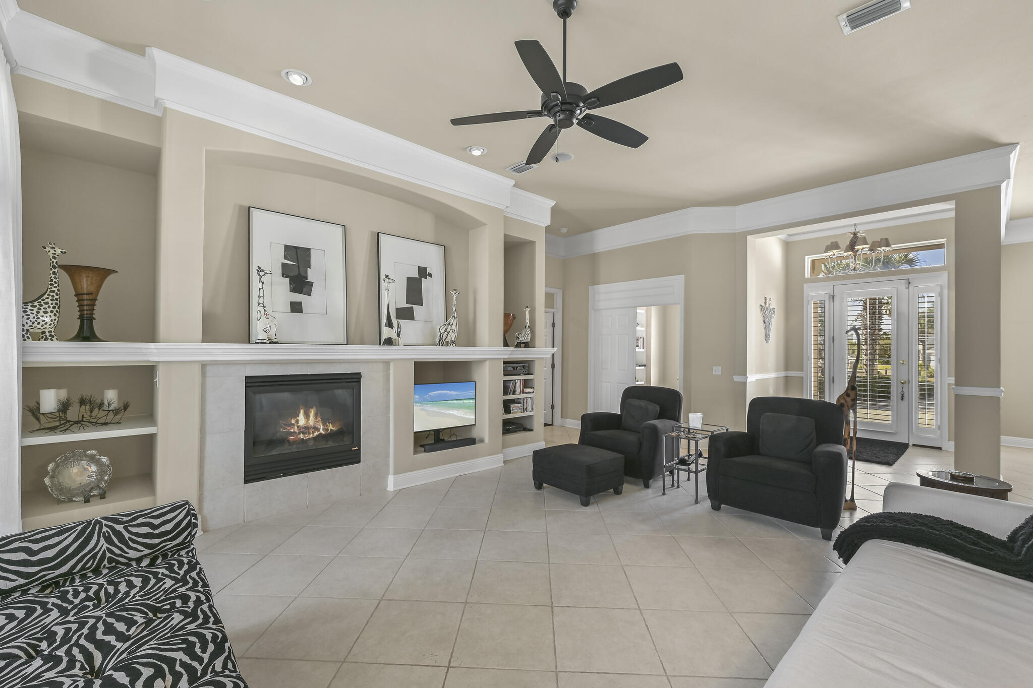 AVALON BEACH ESTATES - Residential