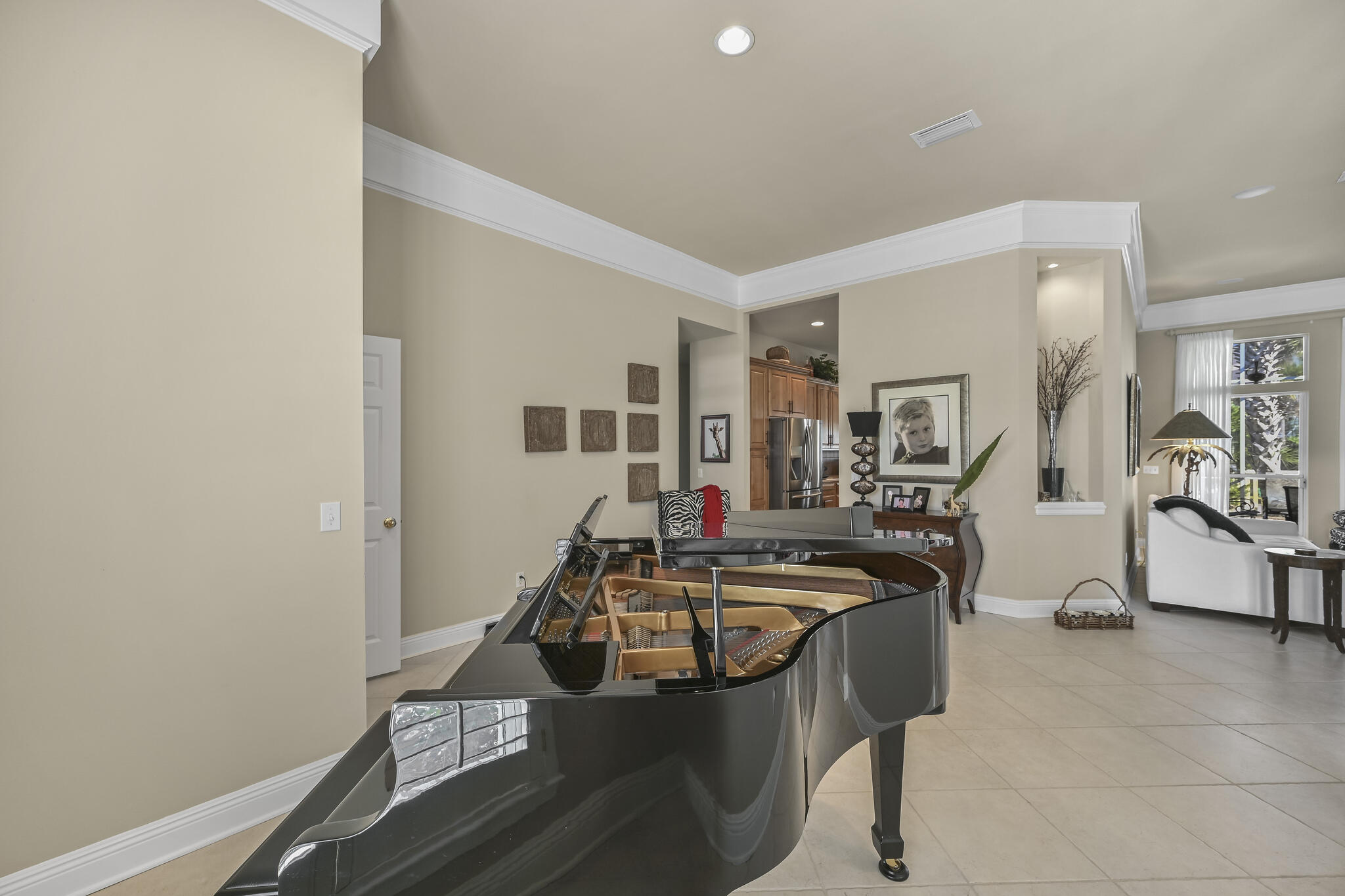 AVALON BEACH ESTATES - Residential