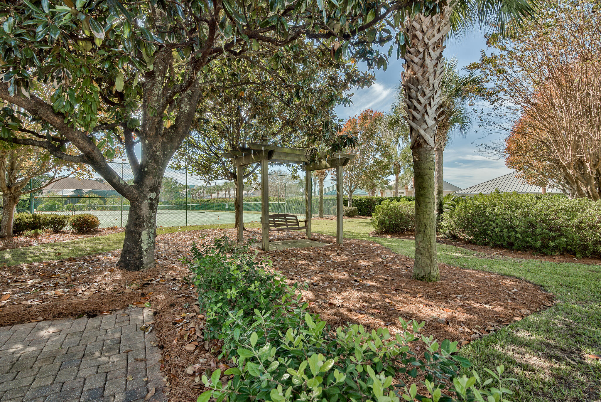 AVALON BEACH ESTATES - Residential