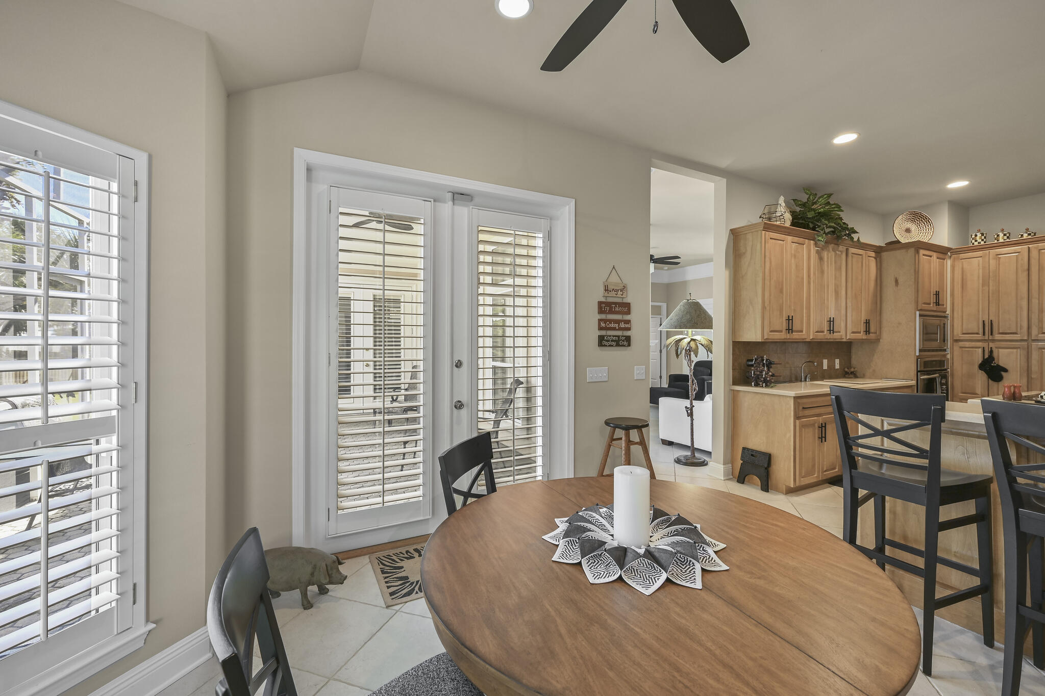 AVALON BEACH ESTATES - Residential