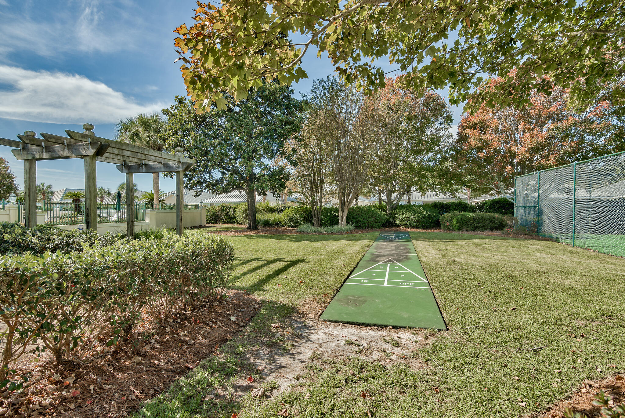 AVALON BEACH ESTATES - Residential