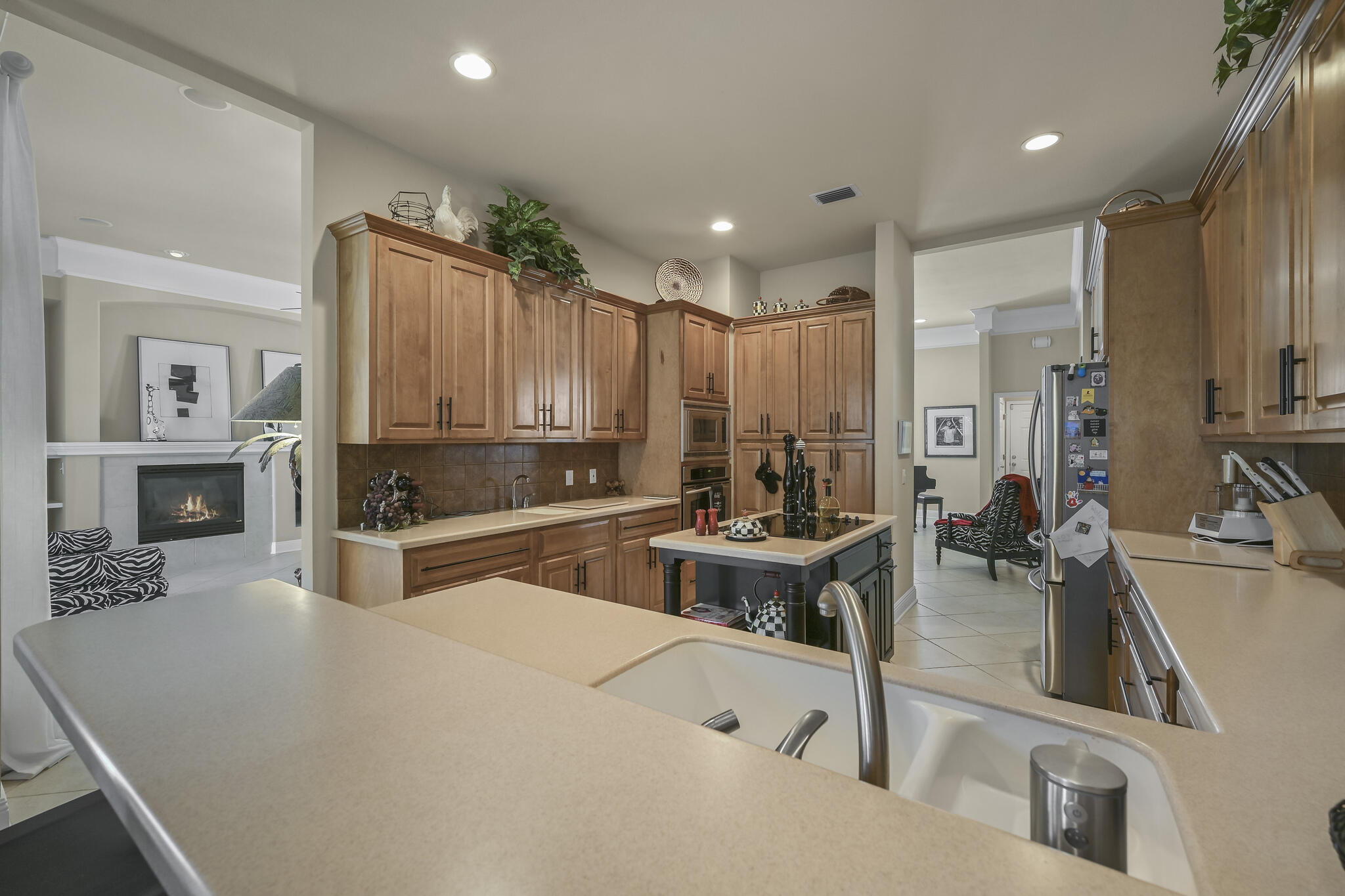 AVALON BEACH ESTATES - Residential