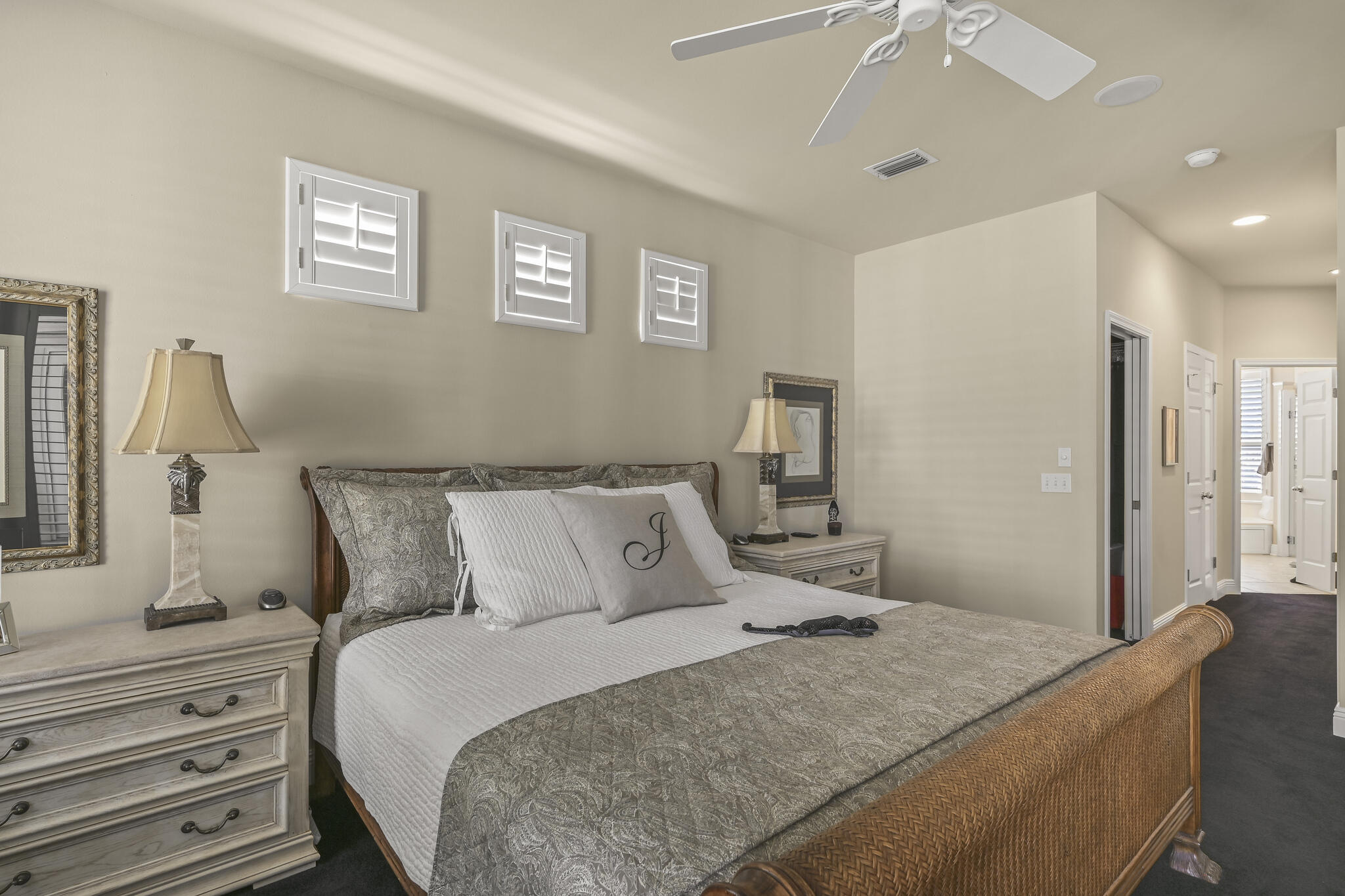 AVALON BEACH ESTATES - Residential