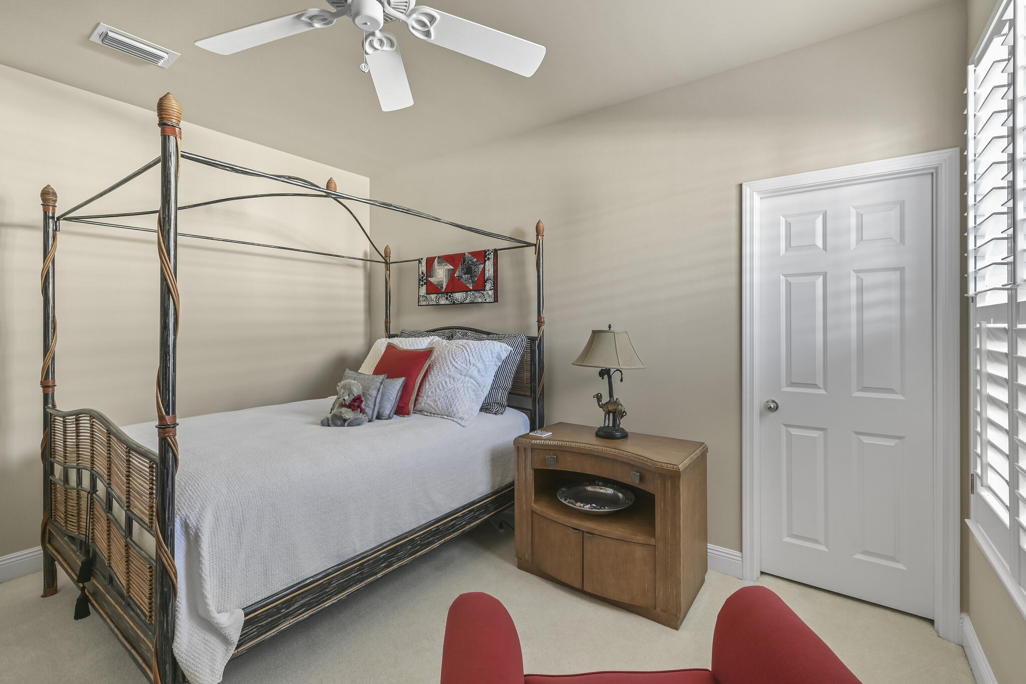 AVALON BEACH ESTATES - Residential