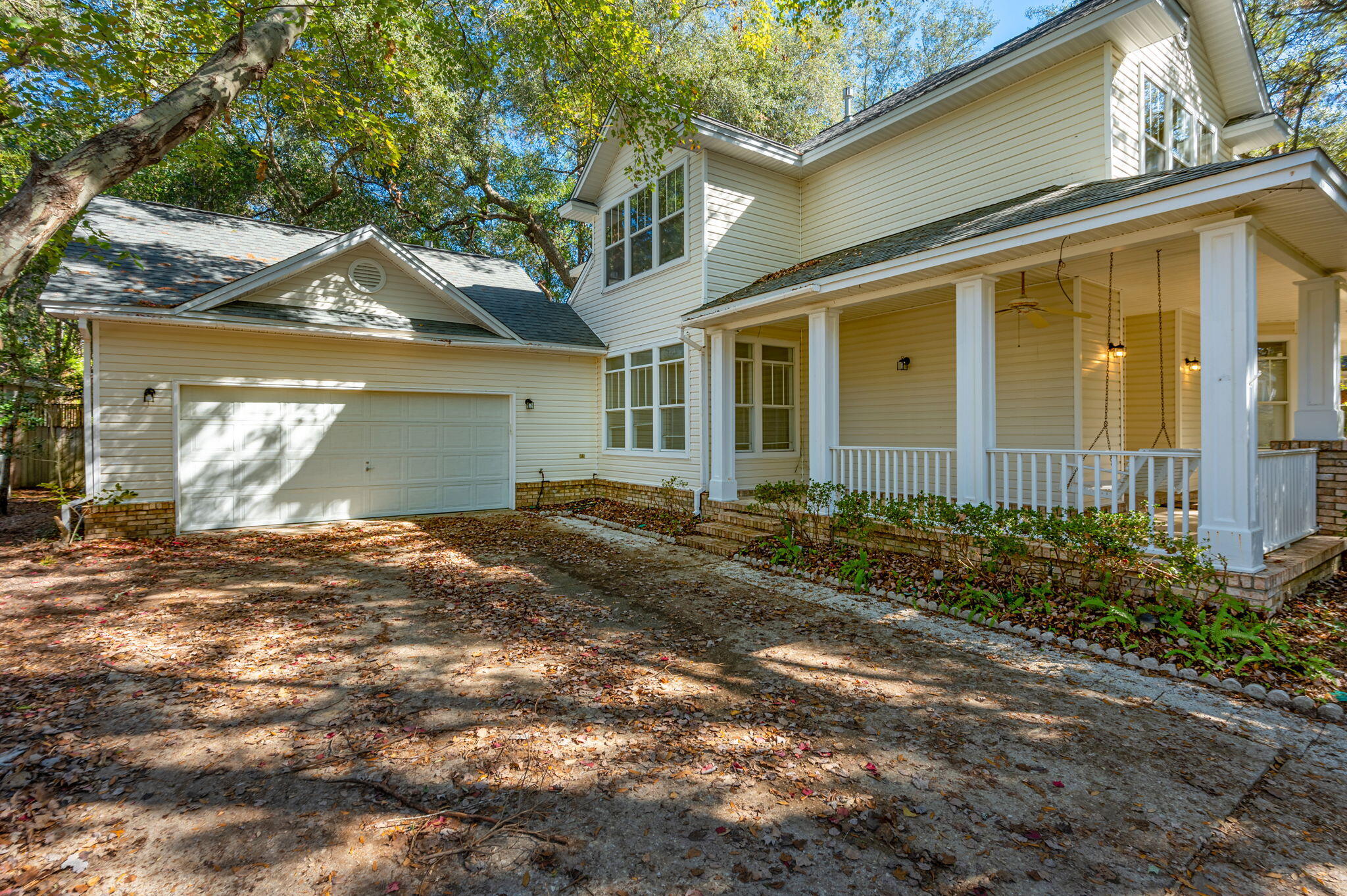 VILLAGE OF BOLTON AT BLUEWATER BAY - Residential