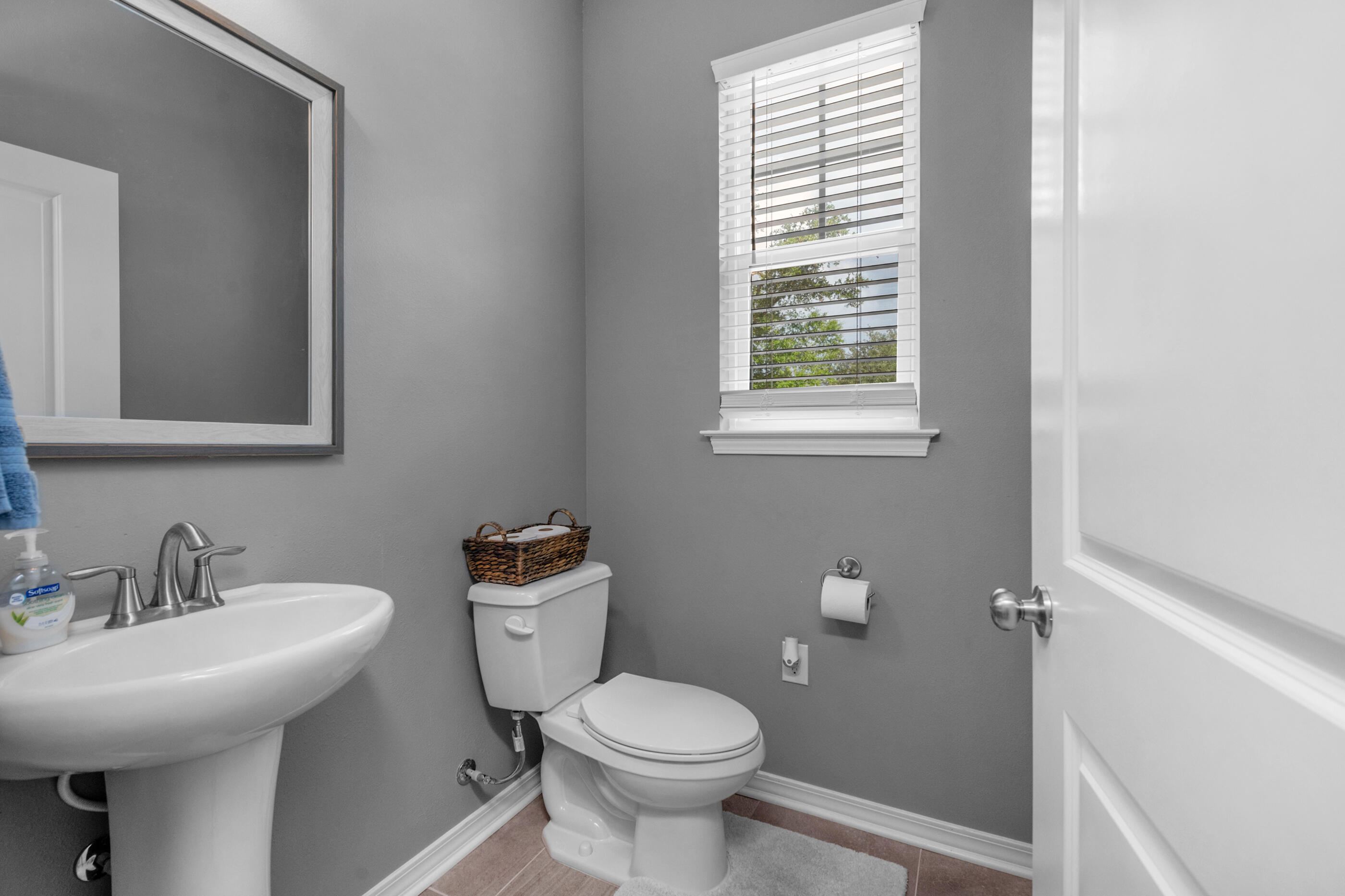 HERITAGE MANOR - Residential