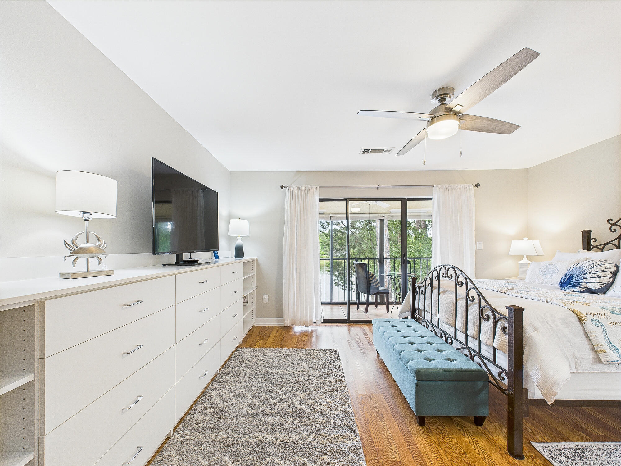 LAKESIDE CONDO AT BLUEWATER BAY - Residential
