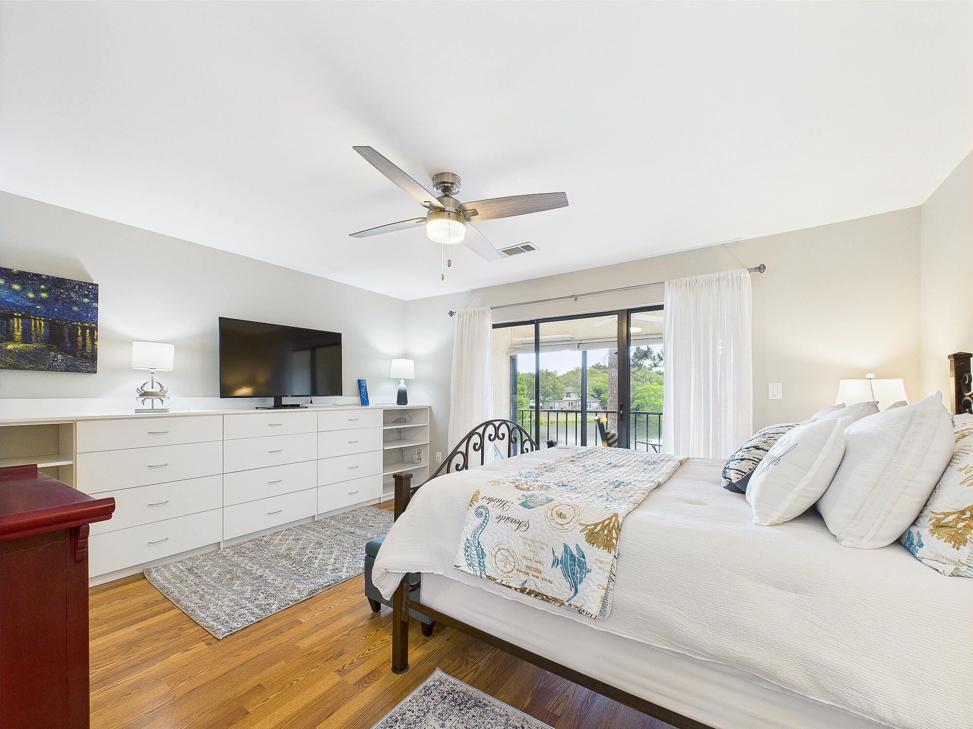 LAKESIDE CONDO AT BLUEWATER BAY - Residential