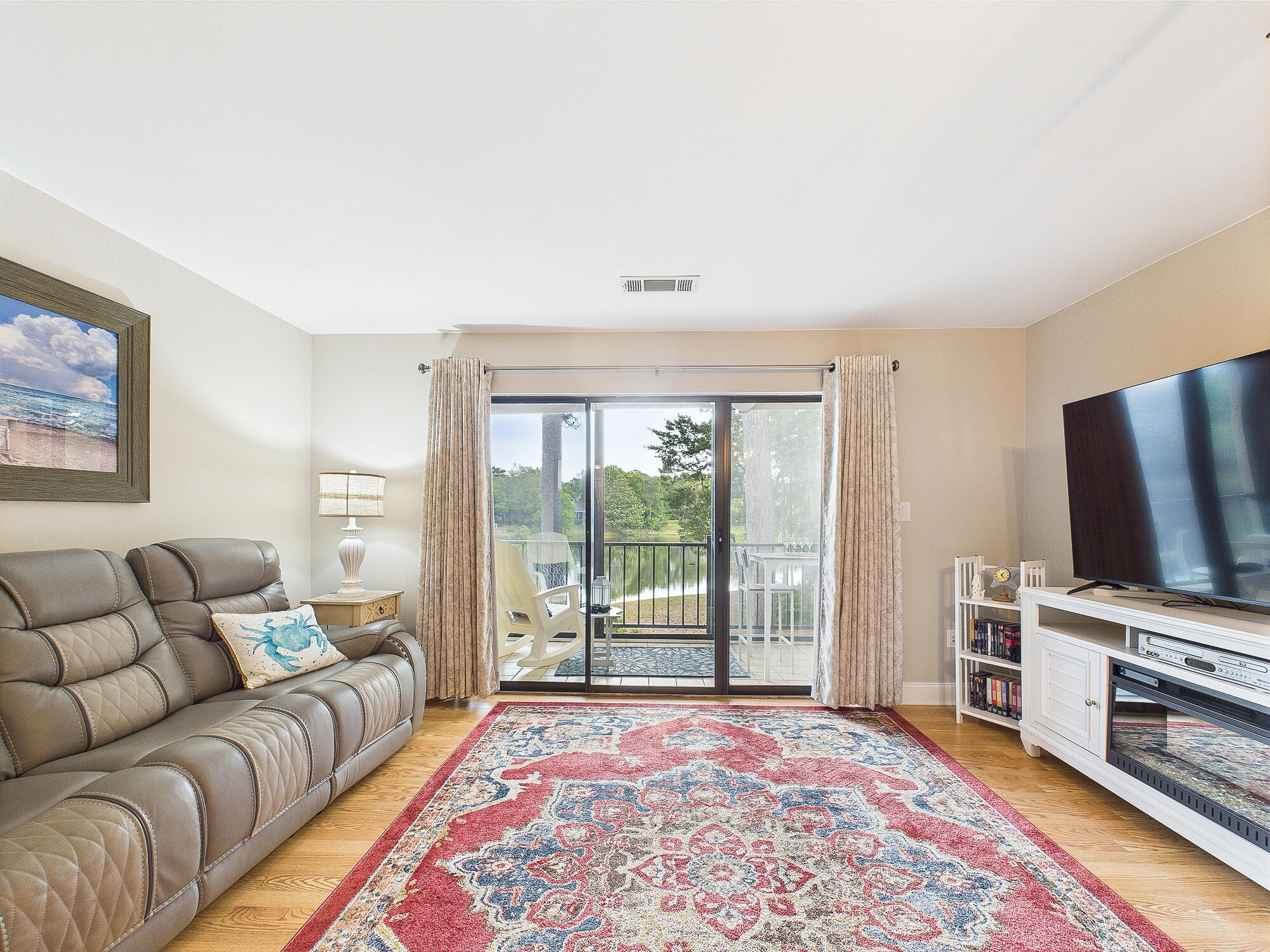 LAKESIDE CONDO AT BLUEWATER BAY - Residential
