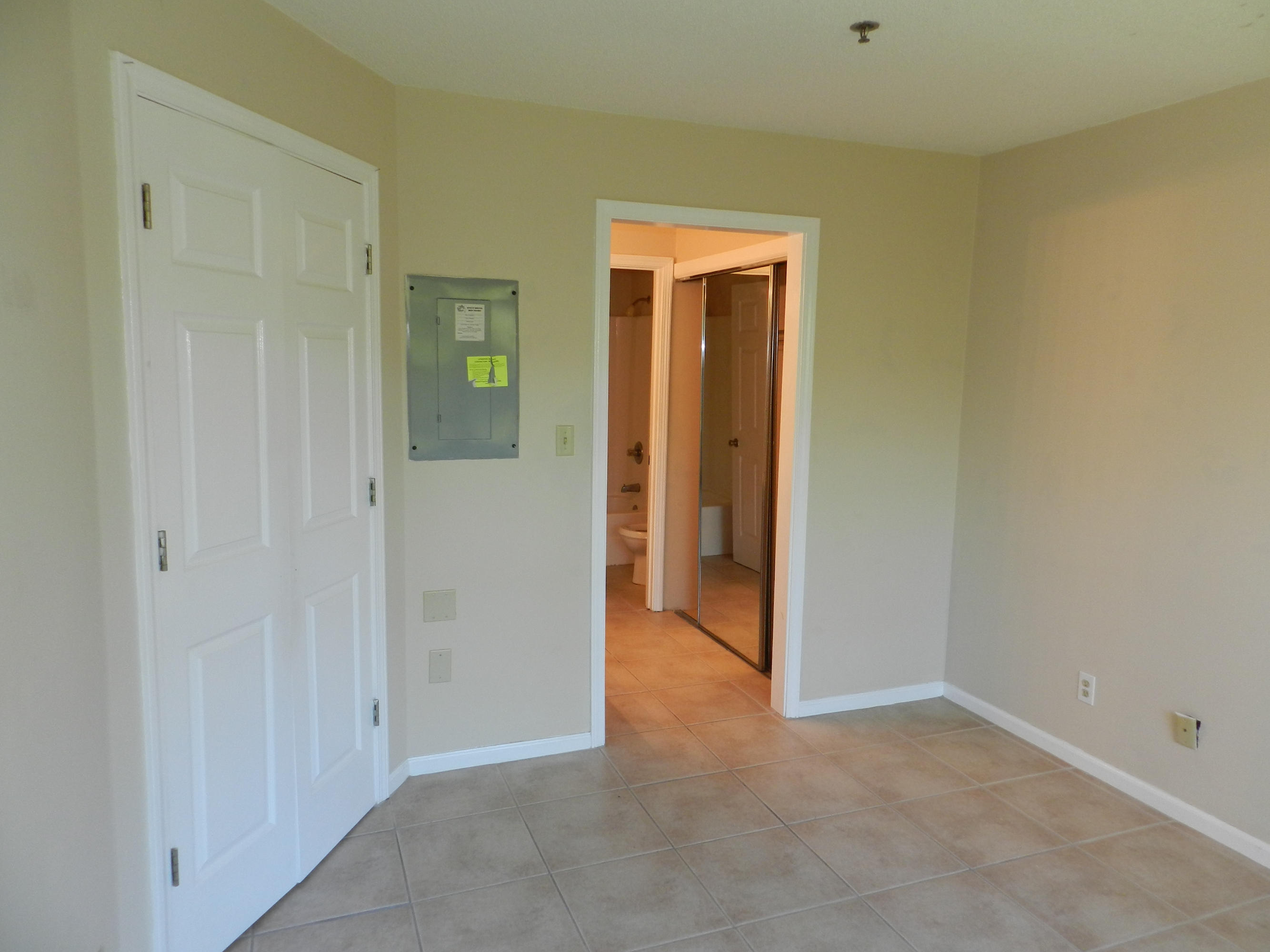 POINTE OF VIEW - Residential