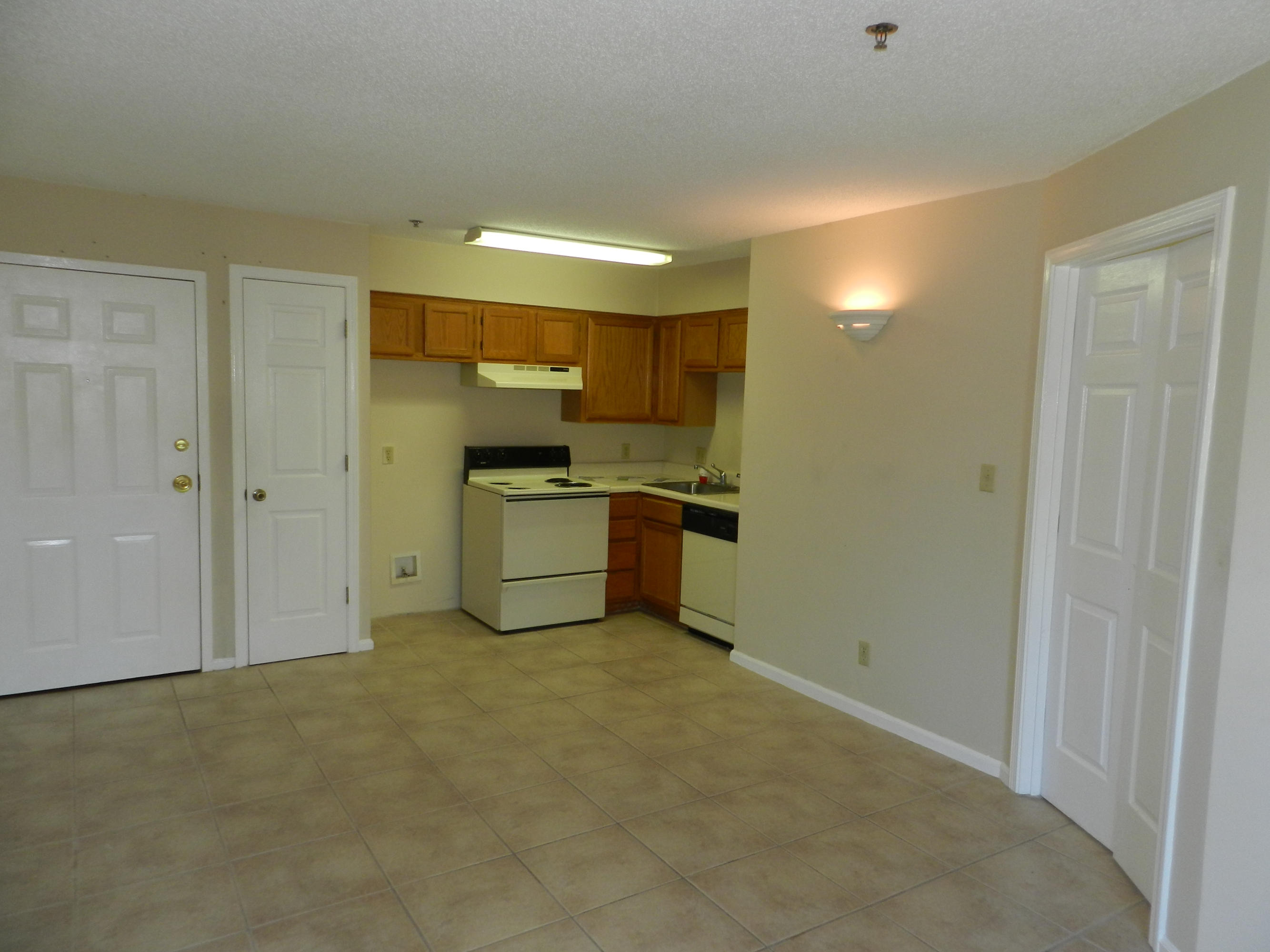 POINTE OF VIEW - Residential