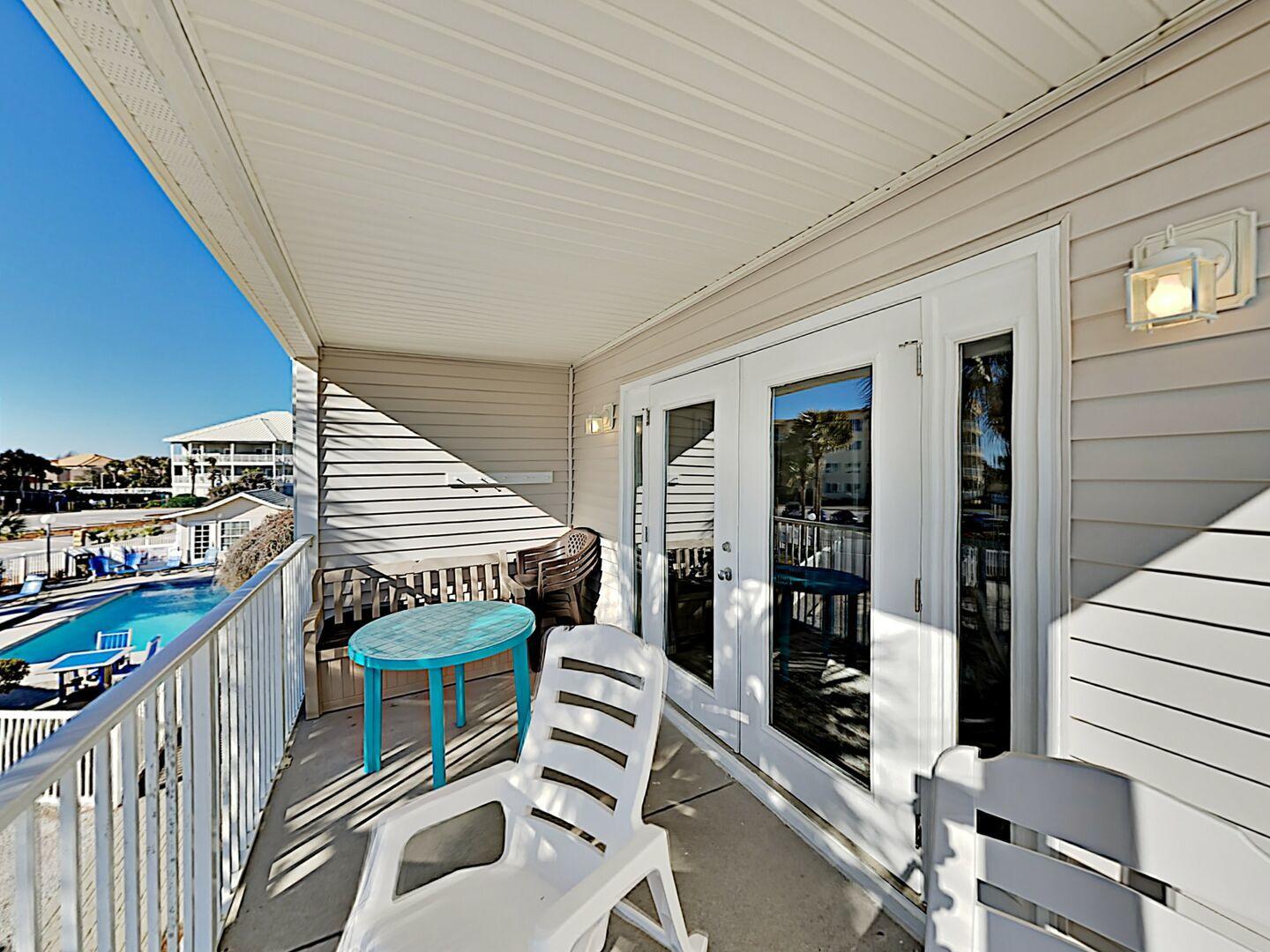 SUMMERSPELL CONDO - Residential