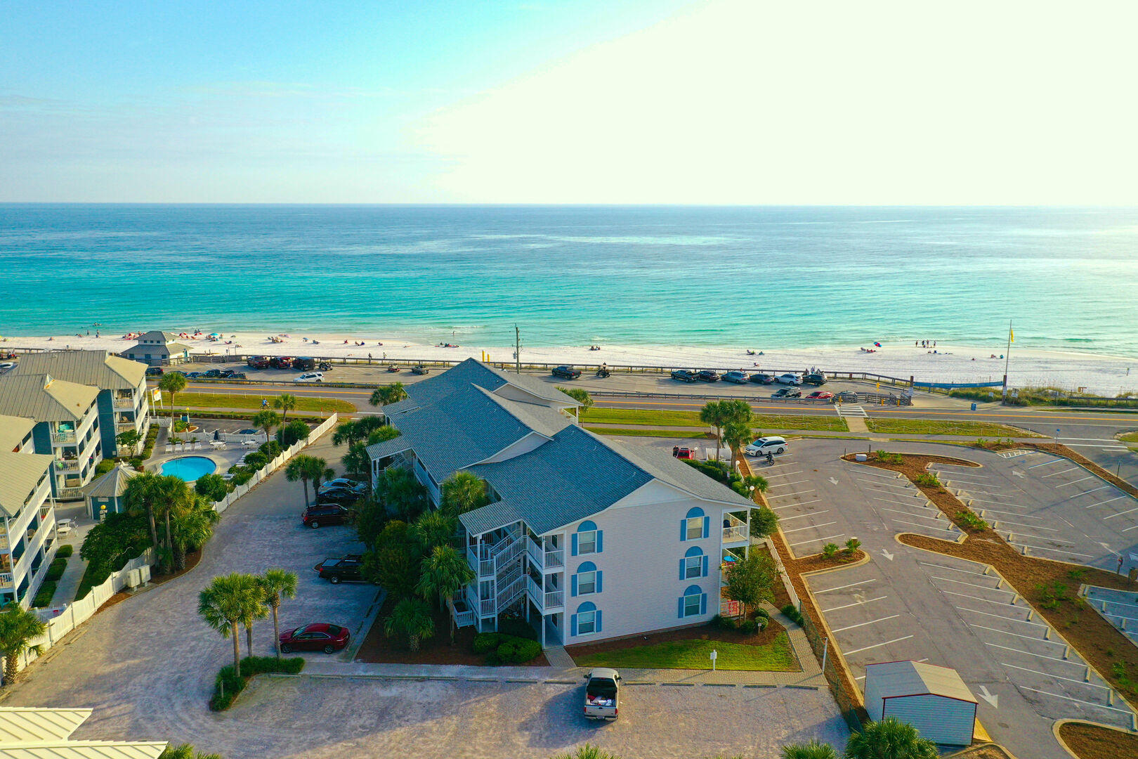 SUMMERSPELL CONDO - Residential