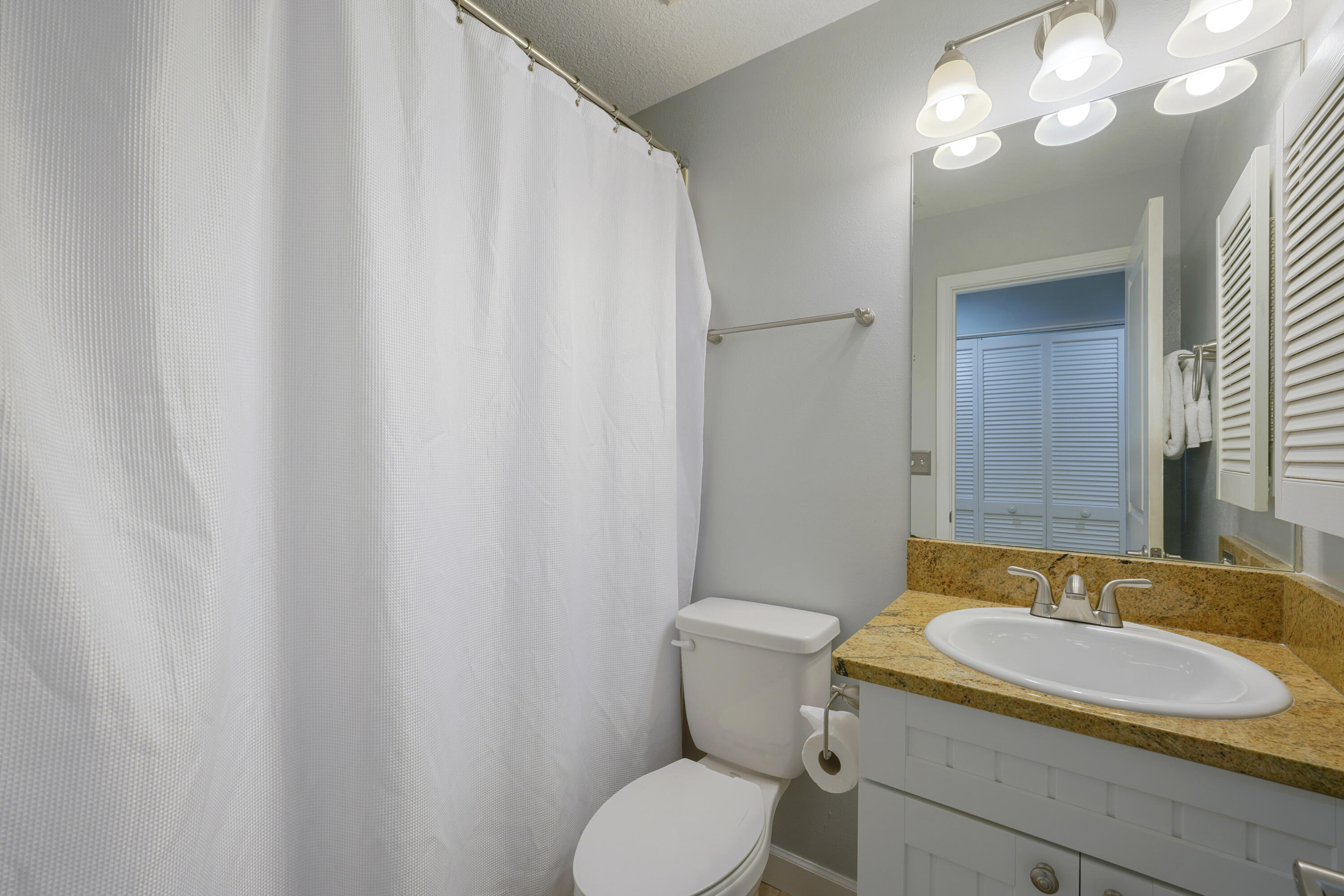 HIDDEN DUNES BEACH COTTAGES 2 - Residential