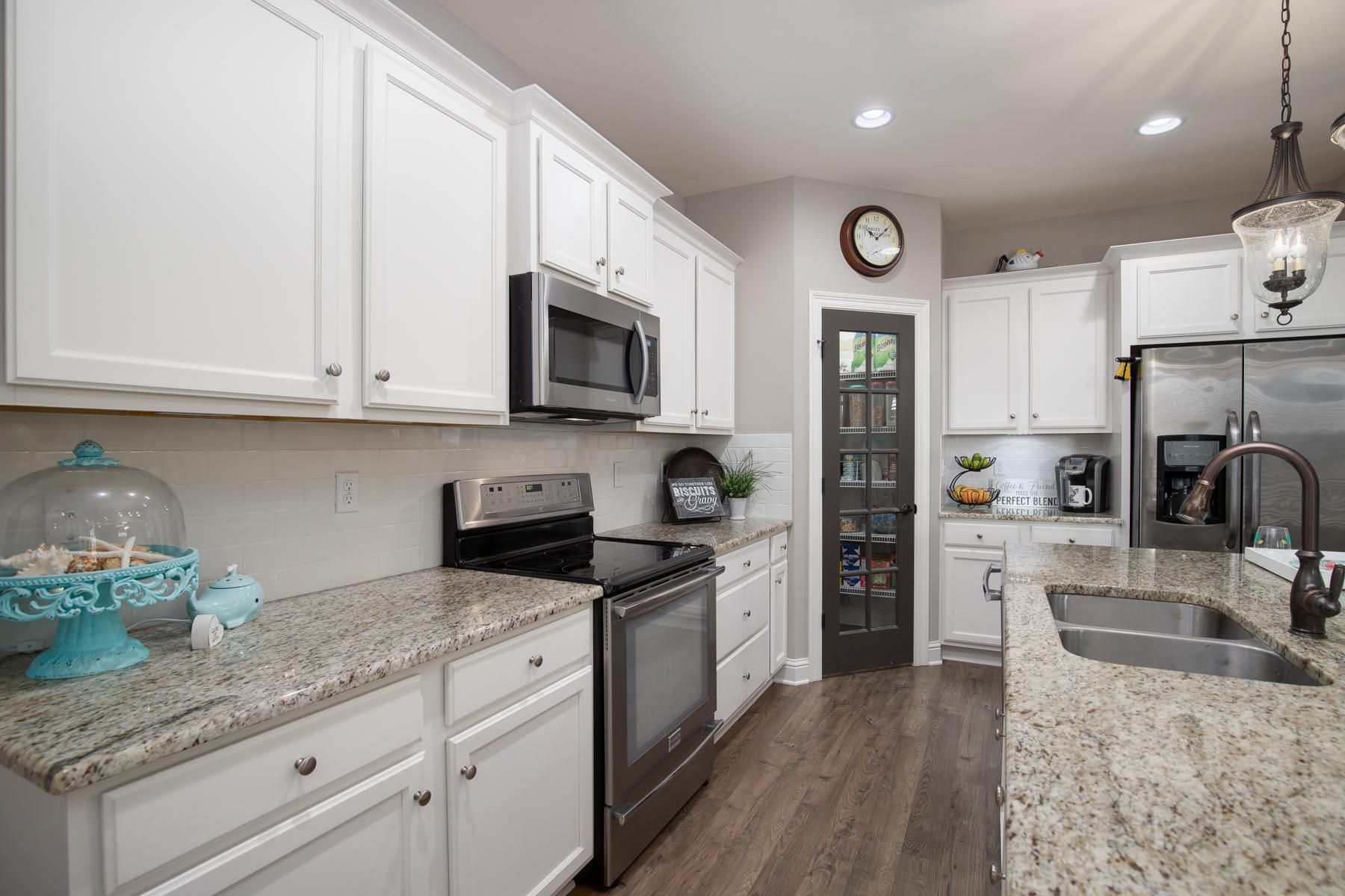 Ray Subdivision - Residential