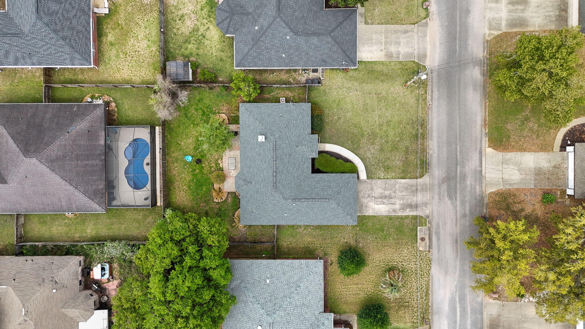 HIDDEN ESTATES - Residential