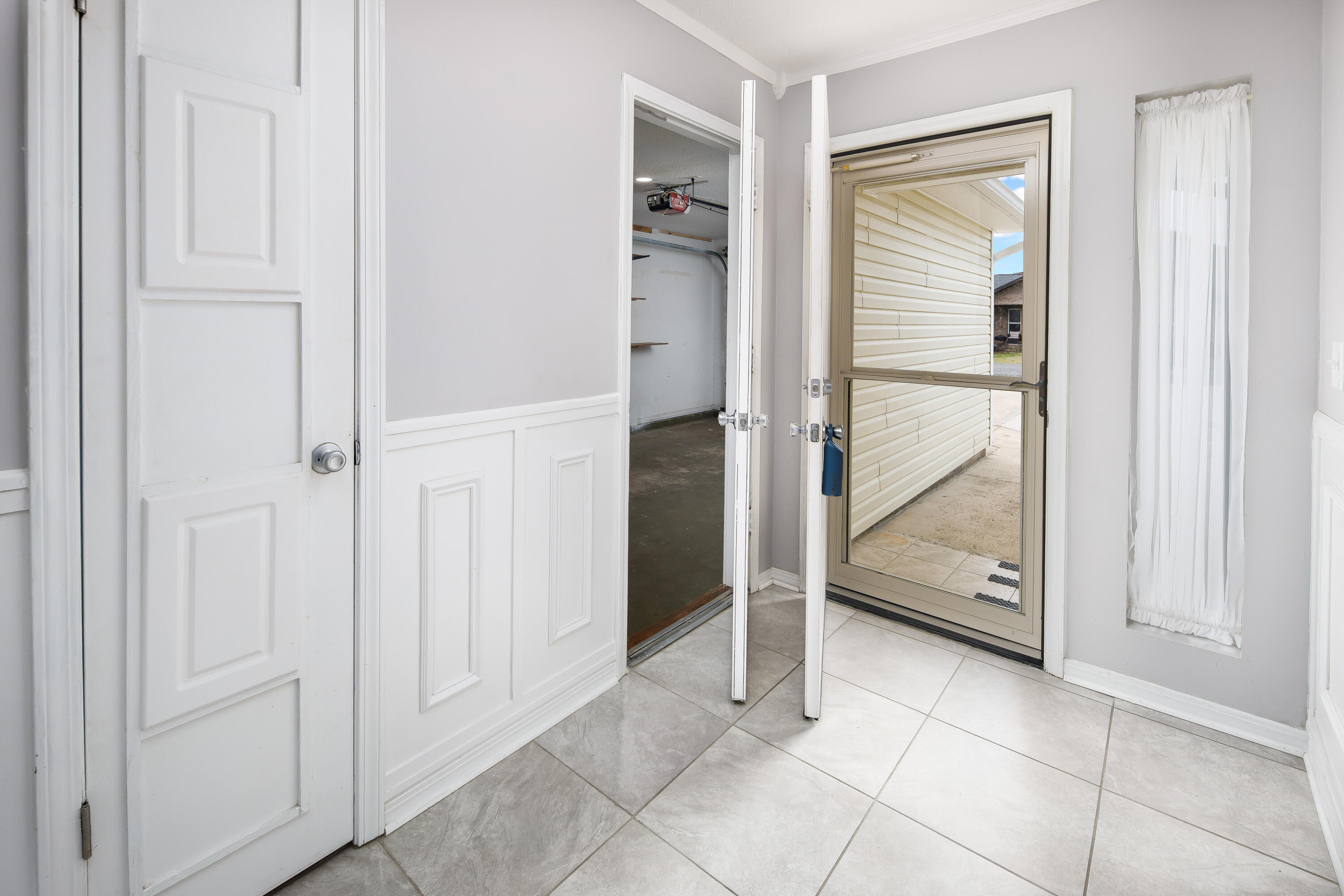 WILLIAMSBURG HOMES 2 / Lot 6 - Residential