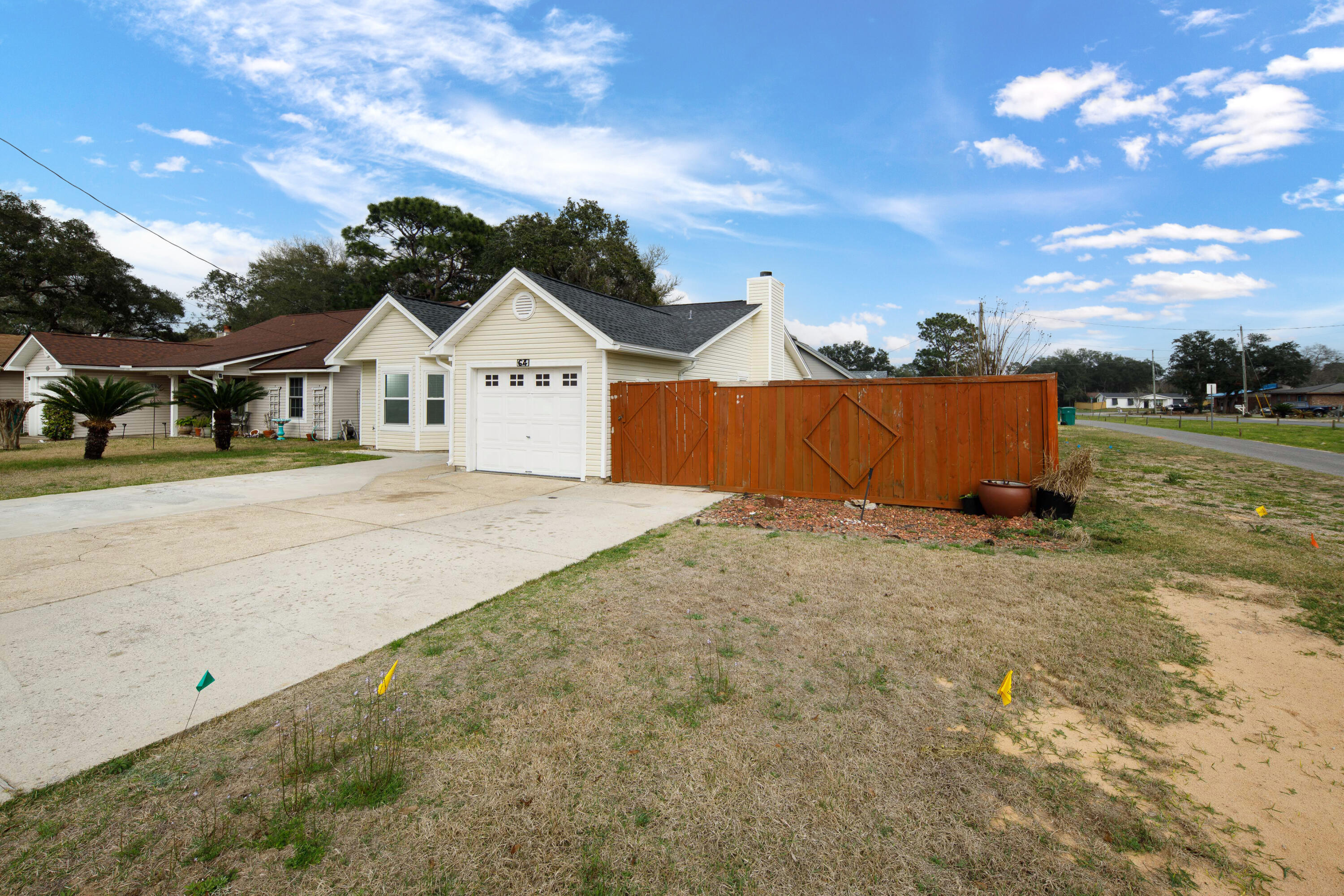 WILLIAMSBURG HOMES 2 / Lot 6 - Residential