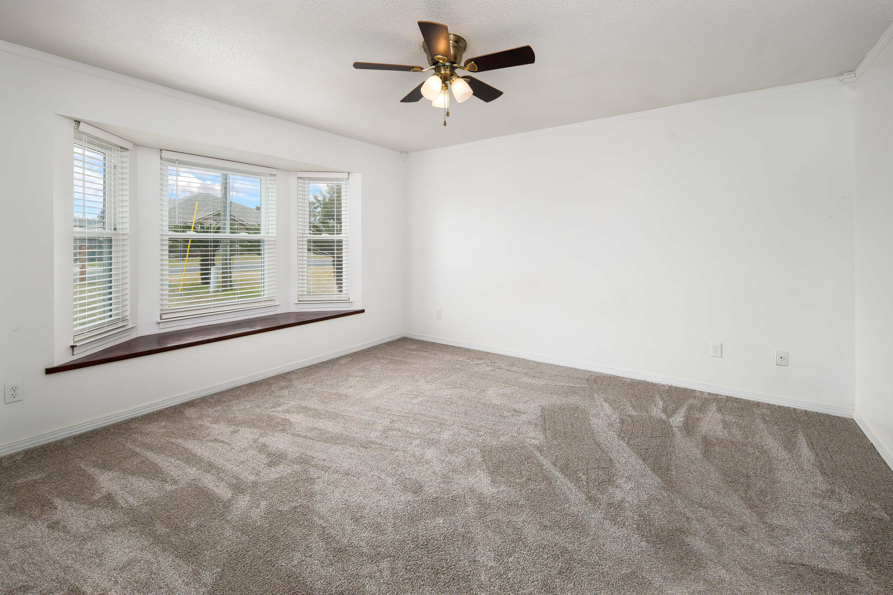 WILLIAMSBURG HOMES 2 / Lot 6 - Residential