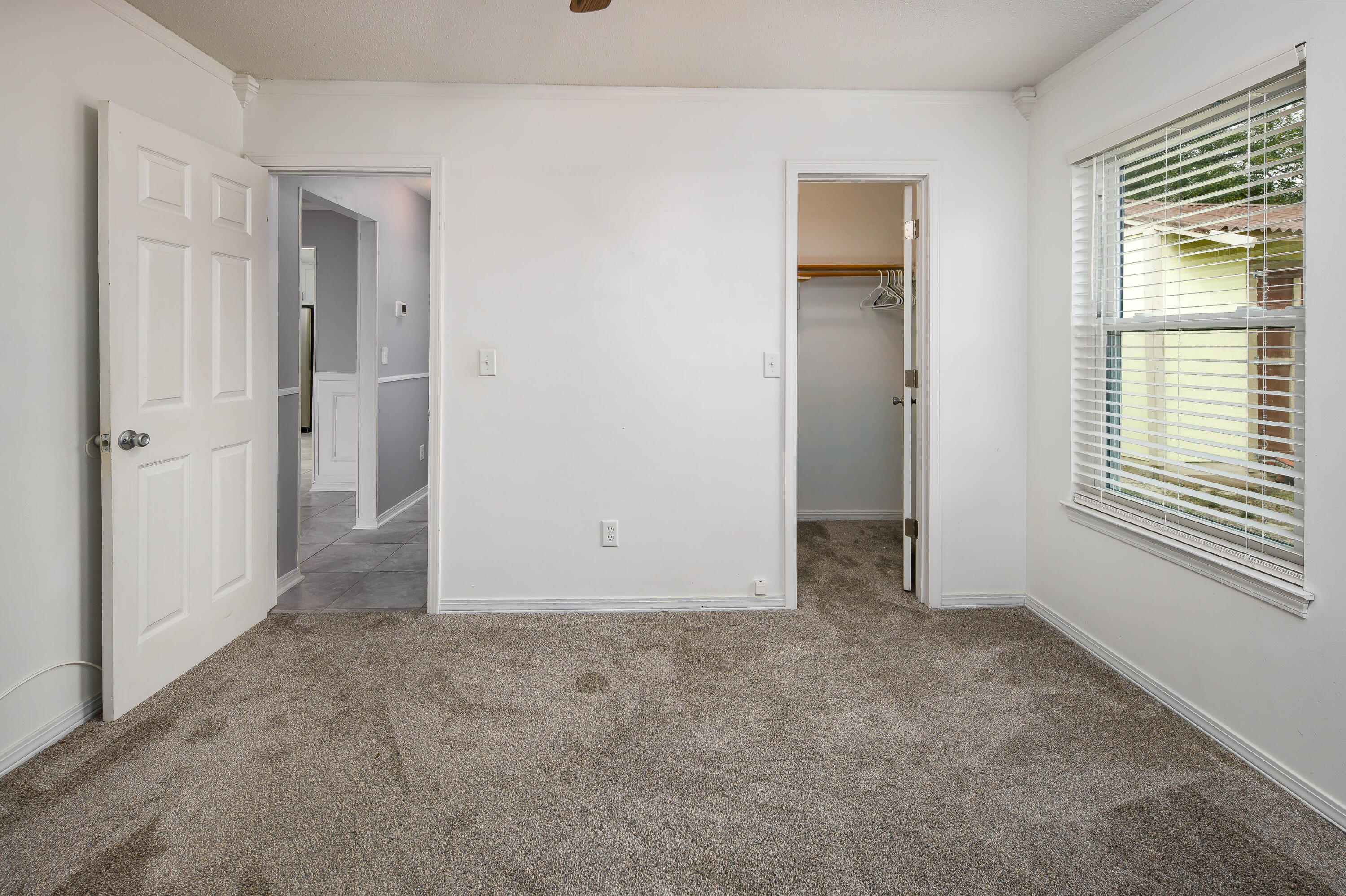 WILLIAMSBURG HOMES 2 / Lot 6 - Residential